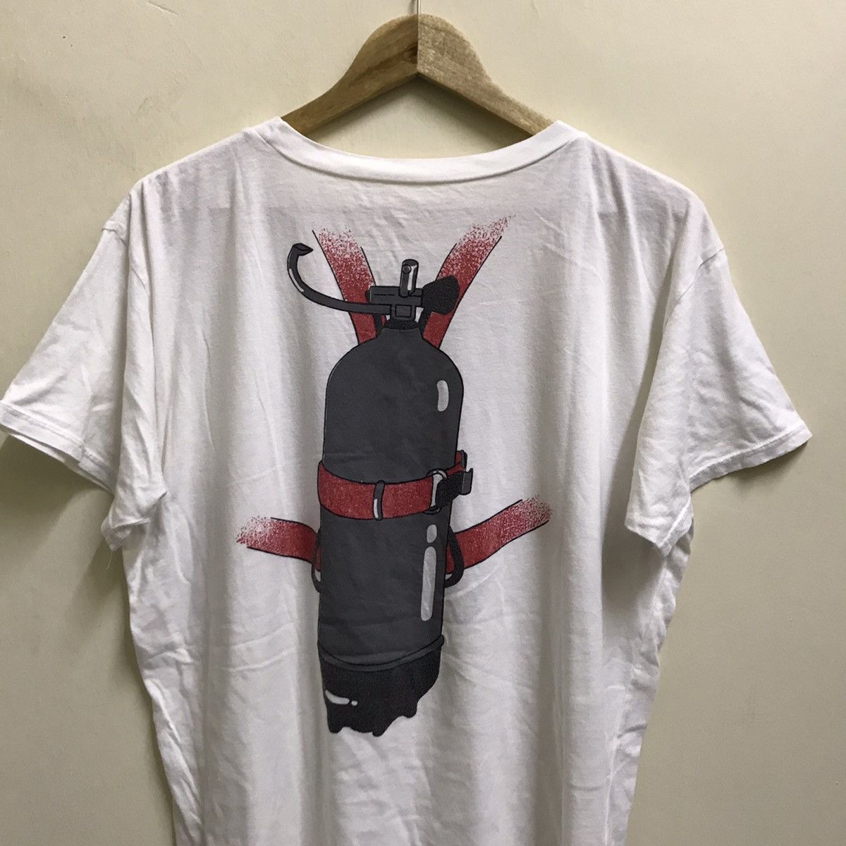 Hai Sporting Gear Vintage Hai Sporting Gear by Issey Miyake scuba Tshirt Size US L / EU 52-54 / 3 - 6 Thumbnail