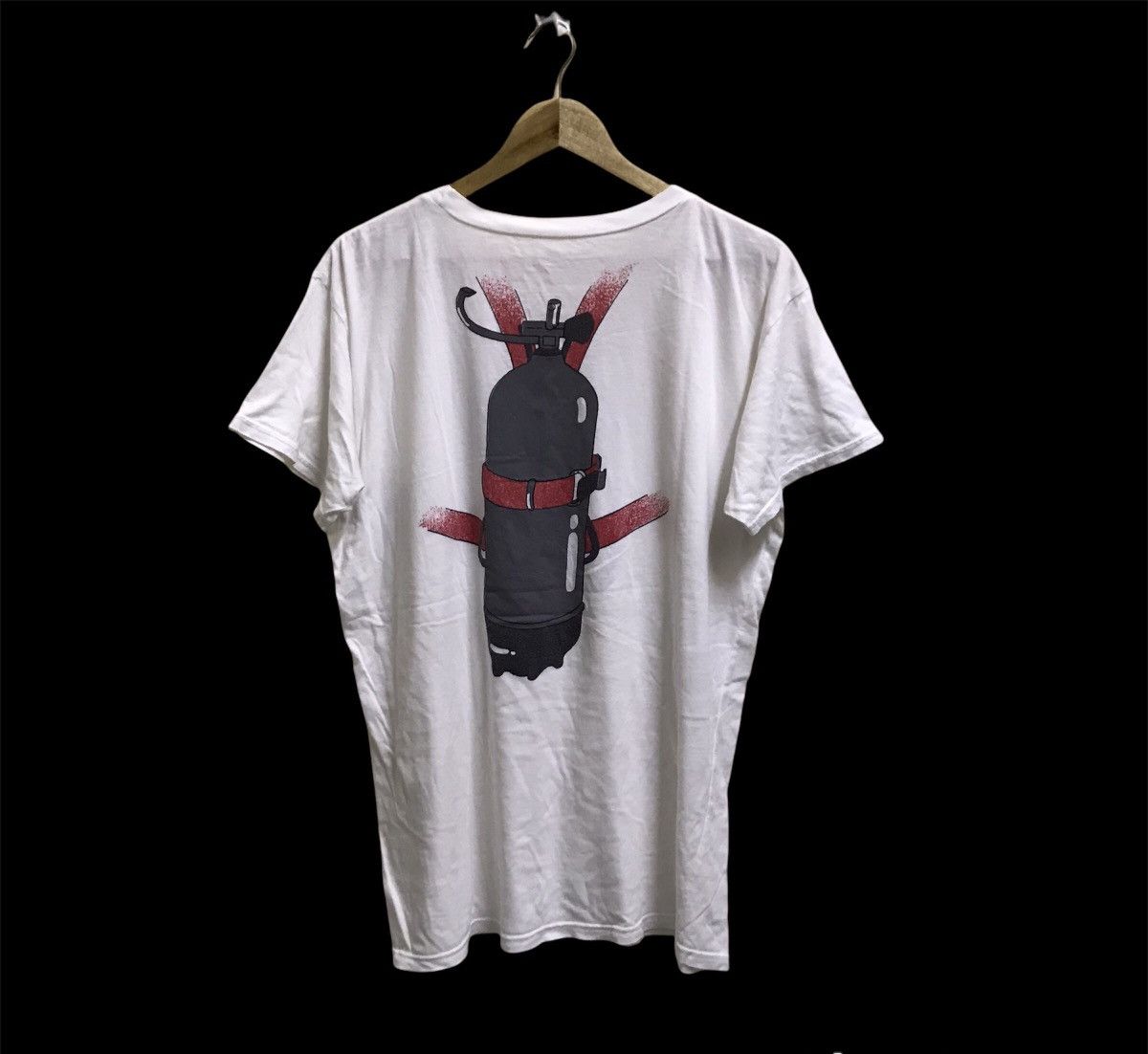 Hai Sporting Gear Vintage Hai Sporting Gear by Issey Miyake scuba Tshirt Size US L / EU 52-54 / 3 - 2 Thumbnail
