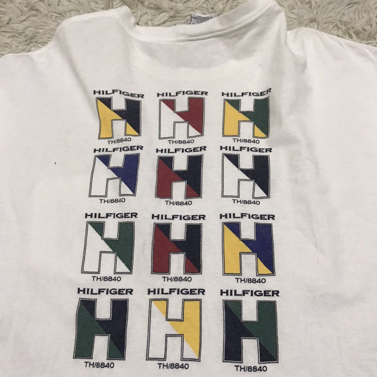 Tommy Hilfiger 🔥Vintage 90s Tommy Hilfiger Tshirt Size US XL / EU 56 / 4 - 11 Thumbnail