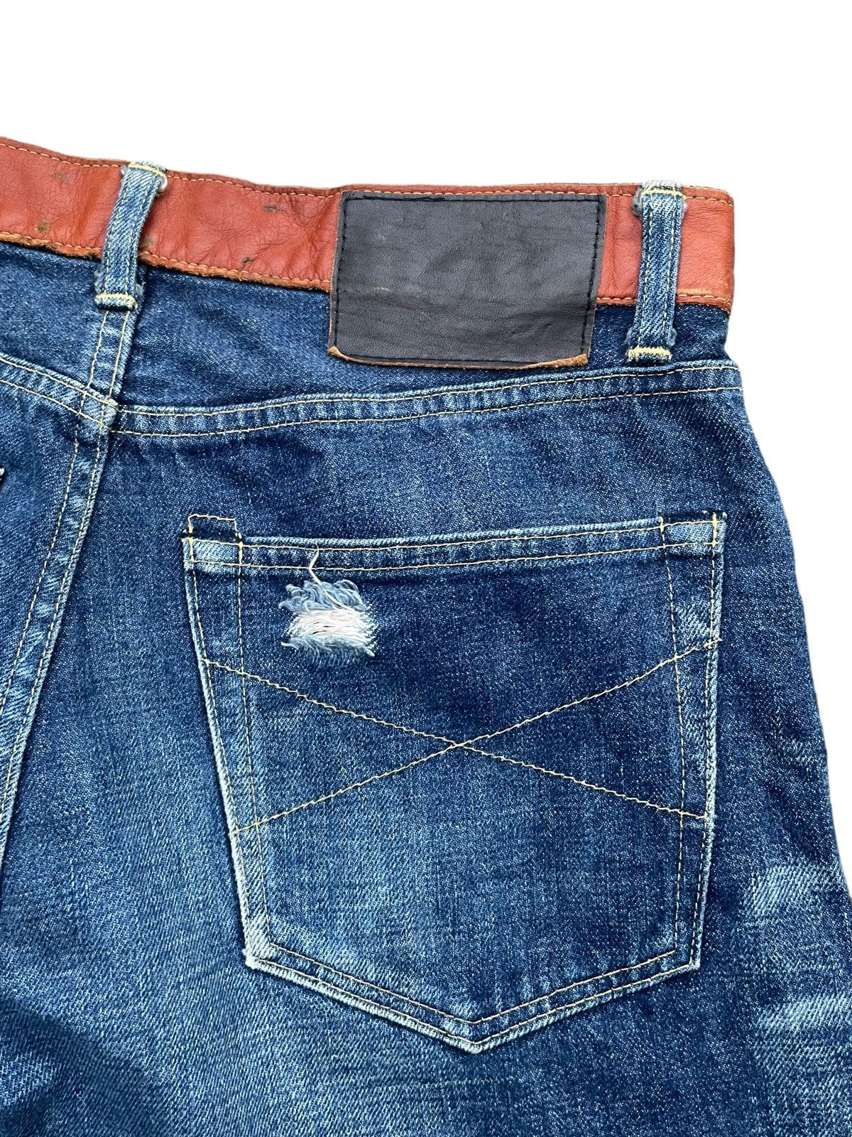 Japanese Brand Ficce Custom Distresed Selvedge Denim Size US 31 - 7 Thumbnail