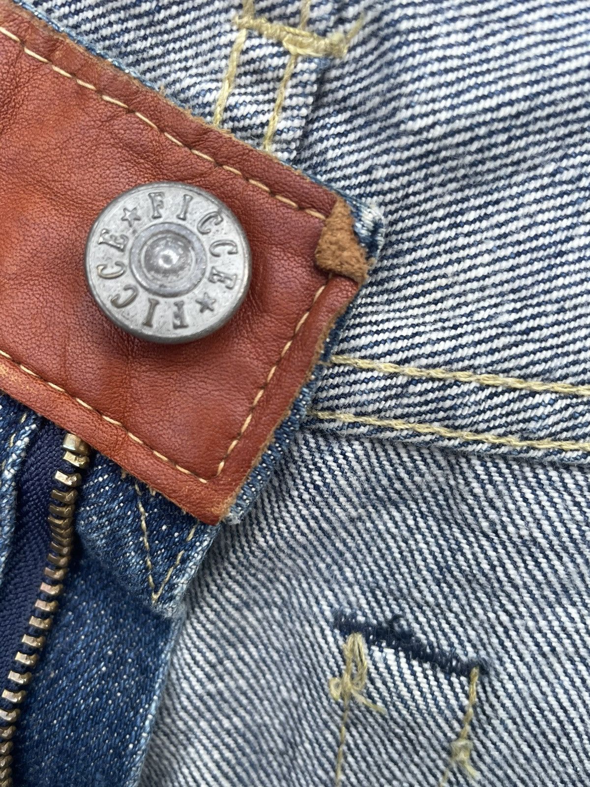 Japanese Brand Ficce Custom Distresed Selvedge Denim Size US 31 - 18 Thumbnail