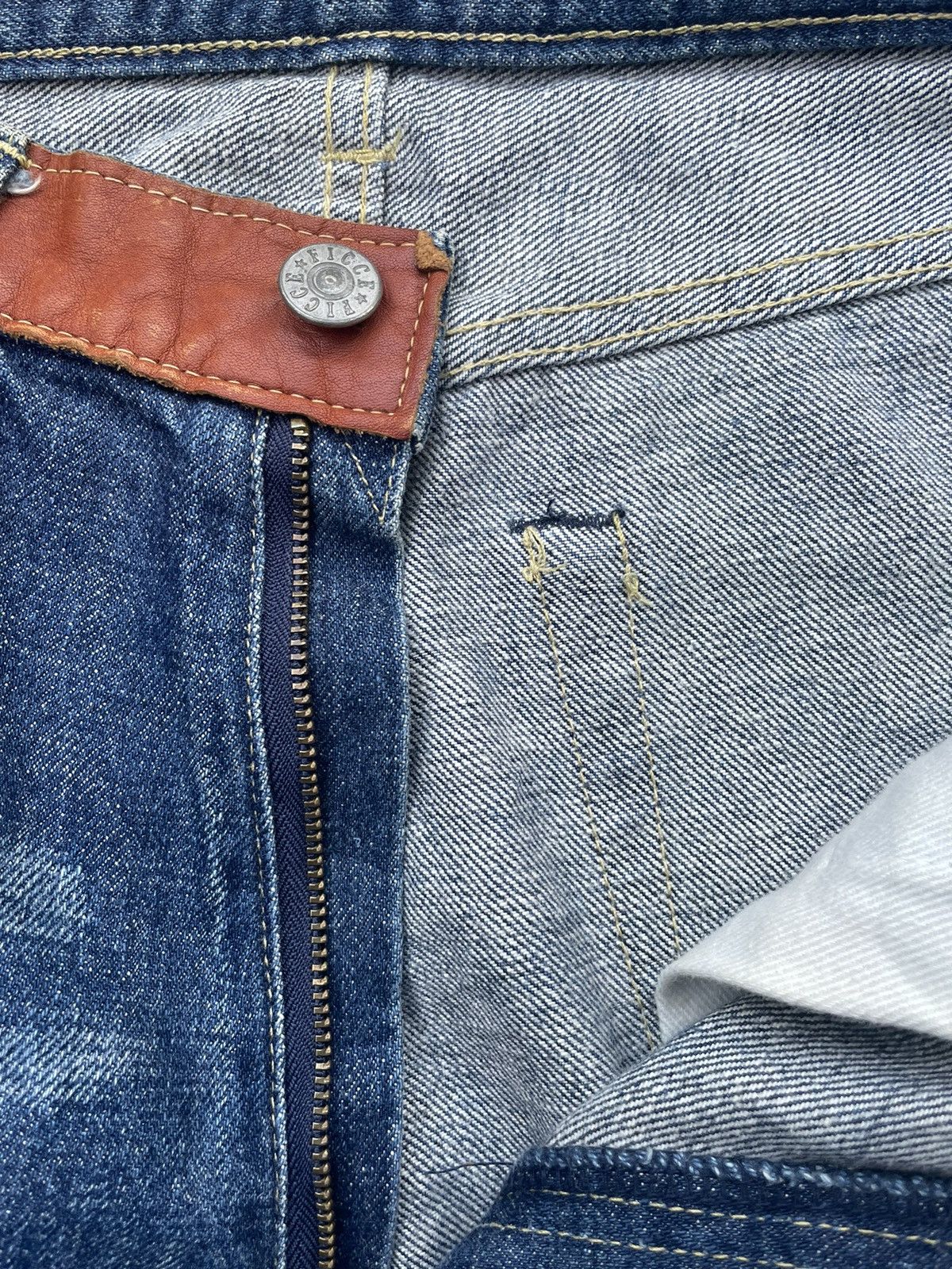 Japanese Brand Ficce Custom Distresed Selvedge Denim Size US 31 - 19 Thumbnail