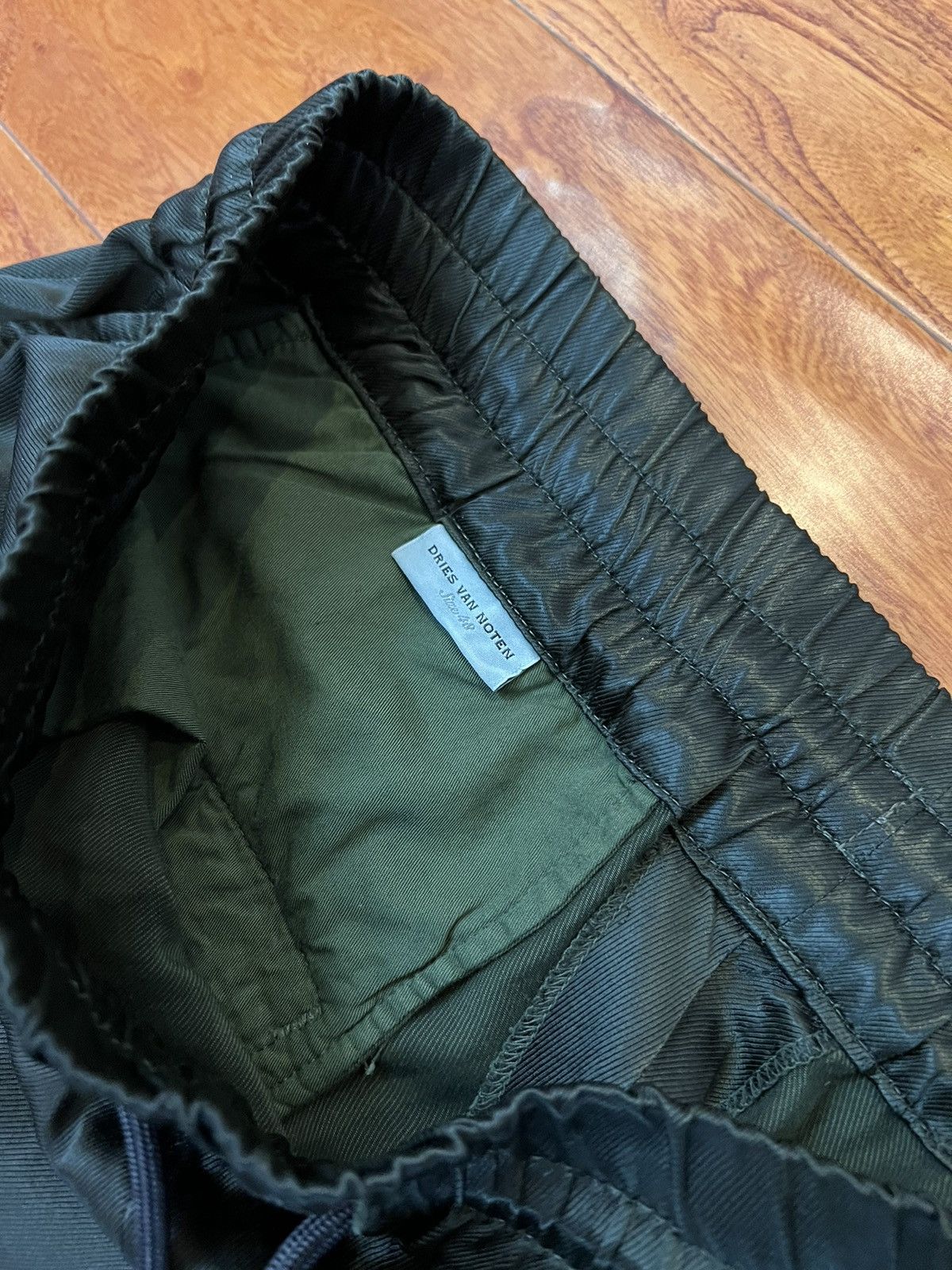 Dries Van Noten AW22 DRIES VAN NOTEN Silk Lounge pants Size US 32 / EU 48 - 4 Thumbnail