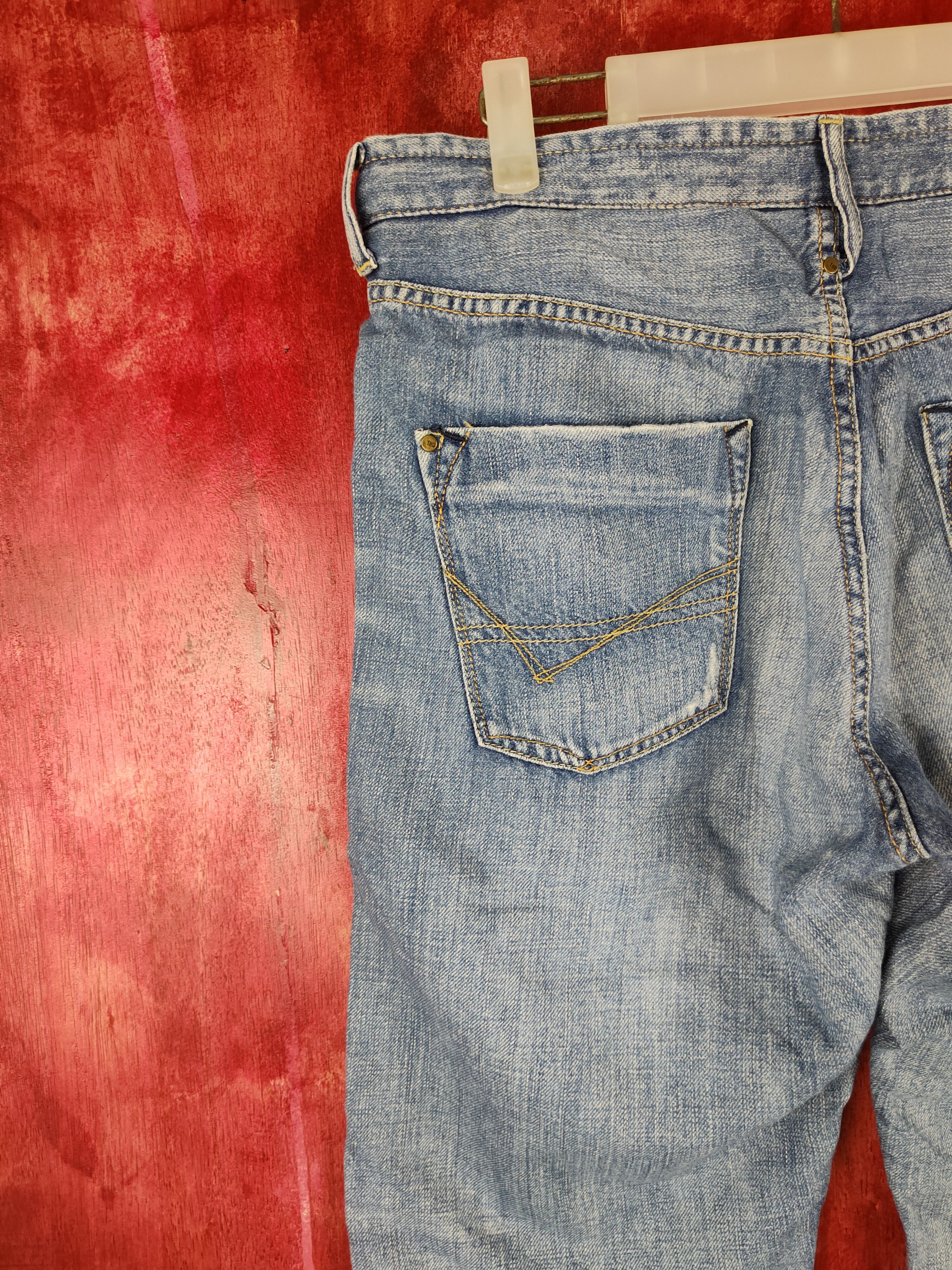 Japanese Brand DL Hilfiger Blue Ripped Distressed Soft Denim #5954 Size 28" / US 6 / IT 42 - 7 Thumbnail