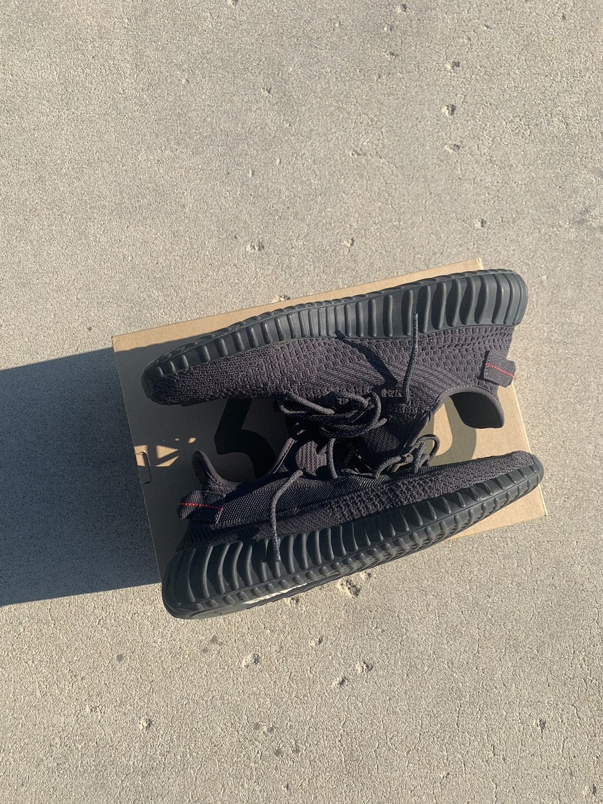 Yeezy Boost 350 V2 Black Non-Reflective 2019