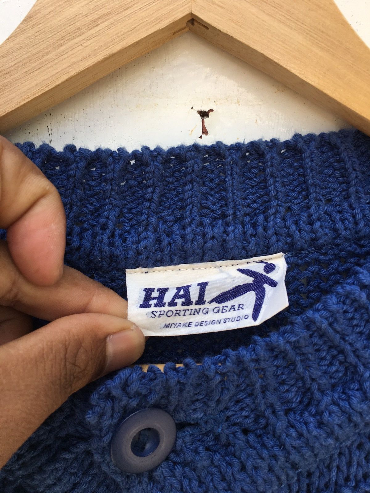 Hai Sporting Gear Vintage Hai Sporting Gear Issey Miyake Knitted Sweater Size US M / EU 48-50 / 2 - 7 Thumbnail