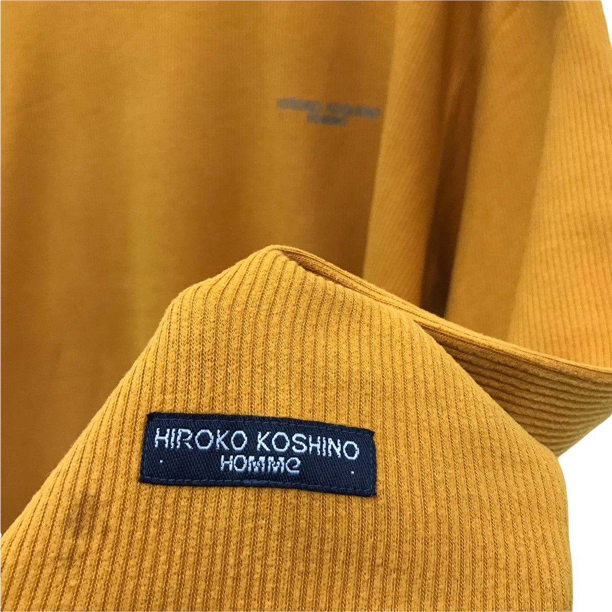Hiroko Koshino Homme × Japanese Brand Vintage Hiroko Koshino Homme Small Logo Sweatshirt Size US XL / EU 56 / 4 - 5 Thumbnail