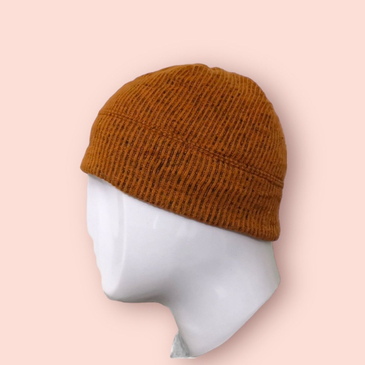 Outdoor Style Go Out! VINTAGE MONTBELL FLEECE OUTDOOR BEANIE Size ONE SIZE - 3 Thumbnail