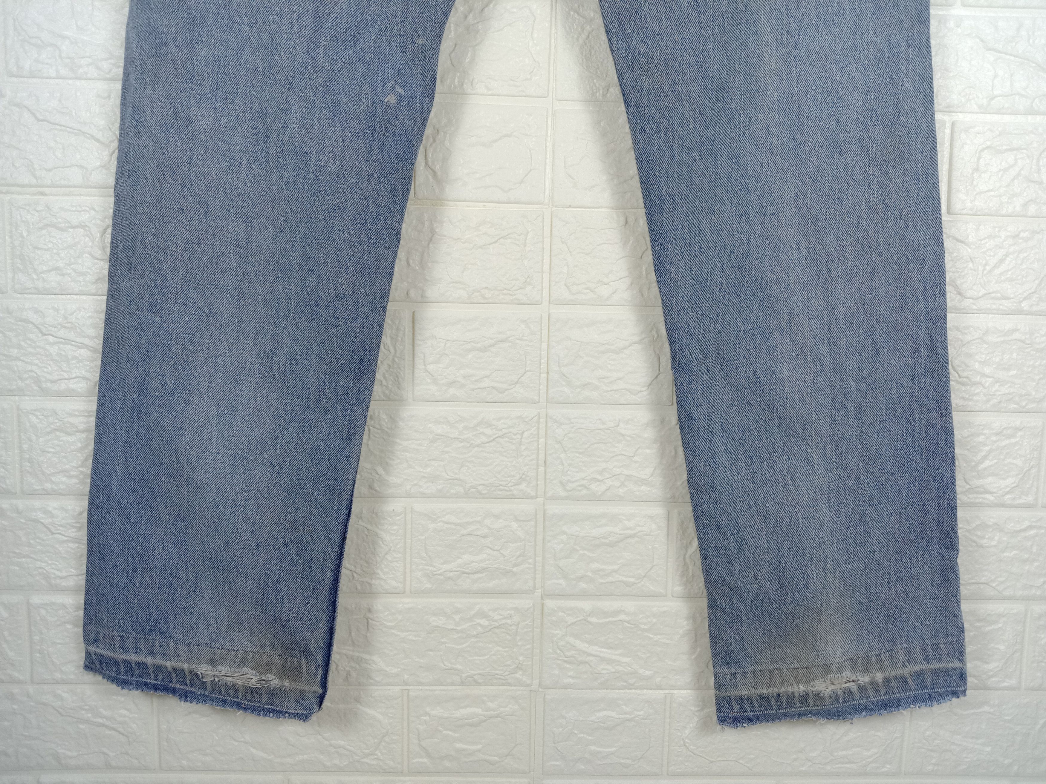 Levi's Vintage 90s Levi's 505 Jeans Light Wash Regular Fit Denim Size US 33 - 8 Thumbnail