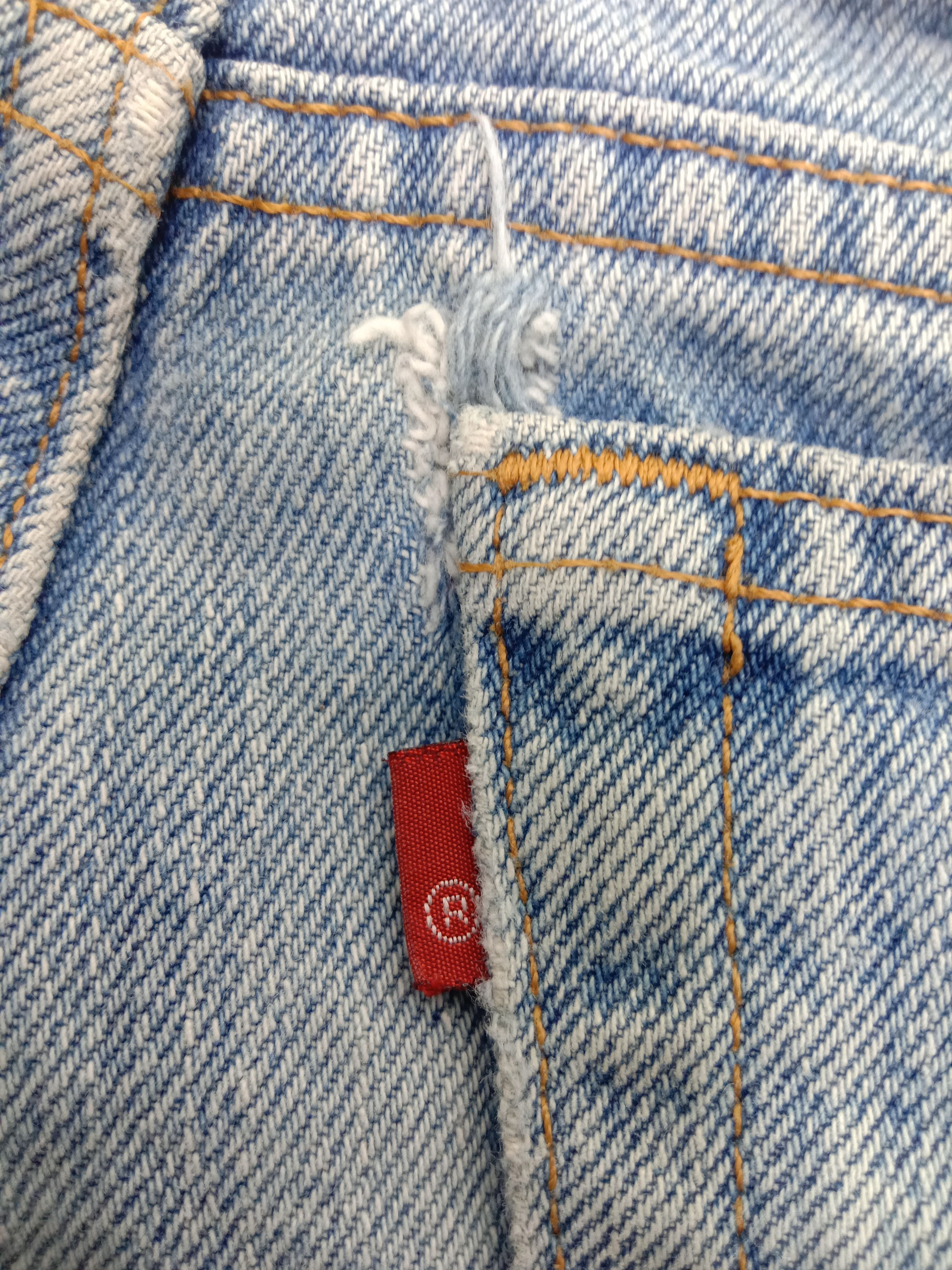 Levi's Vintage 90s Levi's 505 Jeans Light Wash Regular Fit Denim Size US 33 - 13 Thumbnail