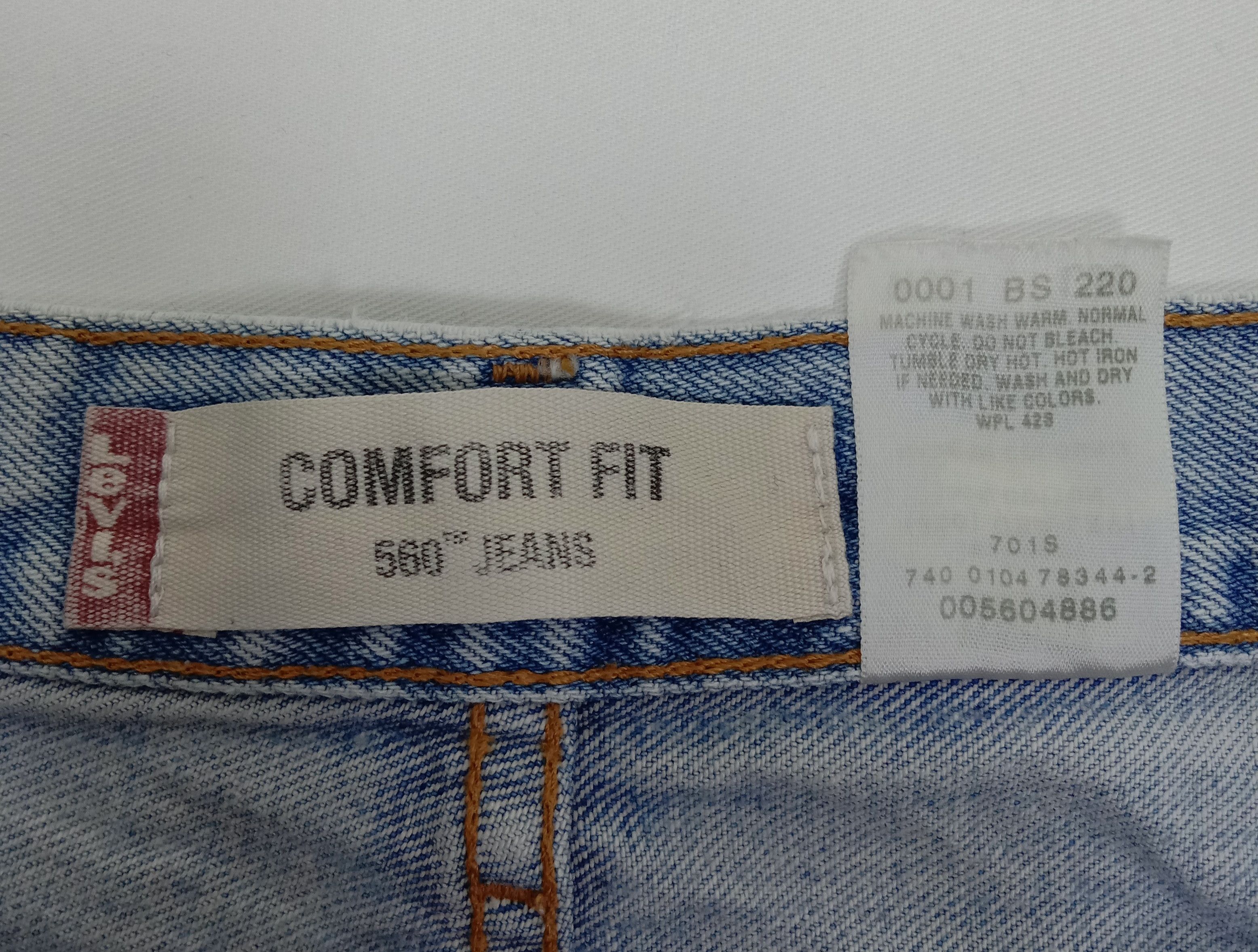 Levi's Vintage Levi's 560 Jeans Light Wash Distressed Denim Size US 32 / EU 48 - 12 Thumbnail