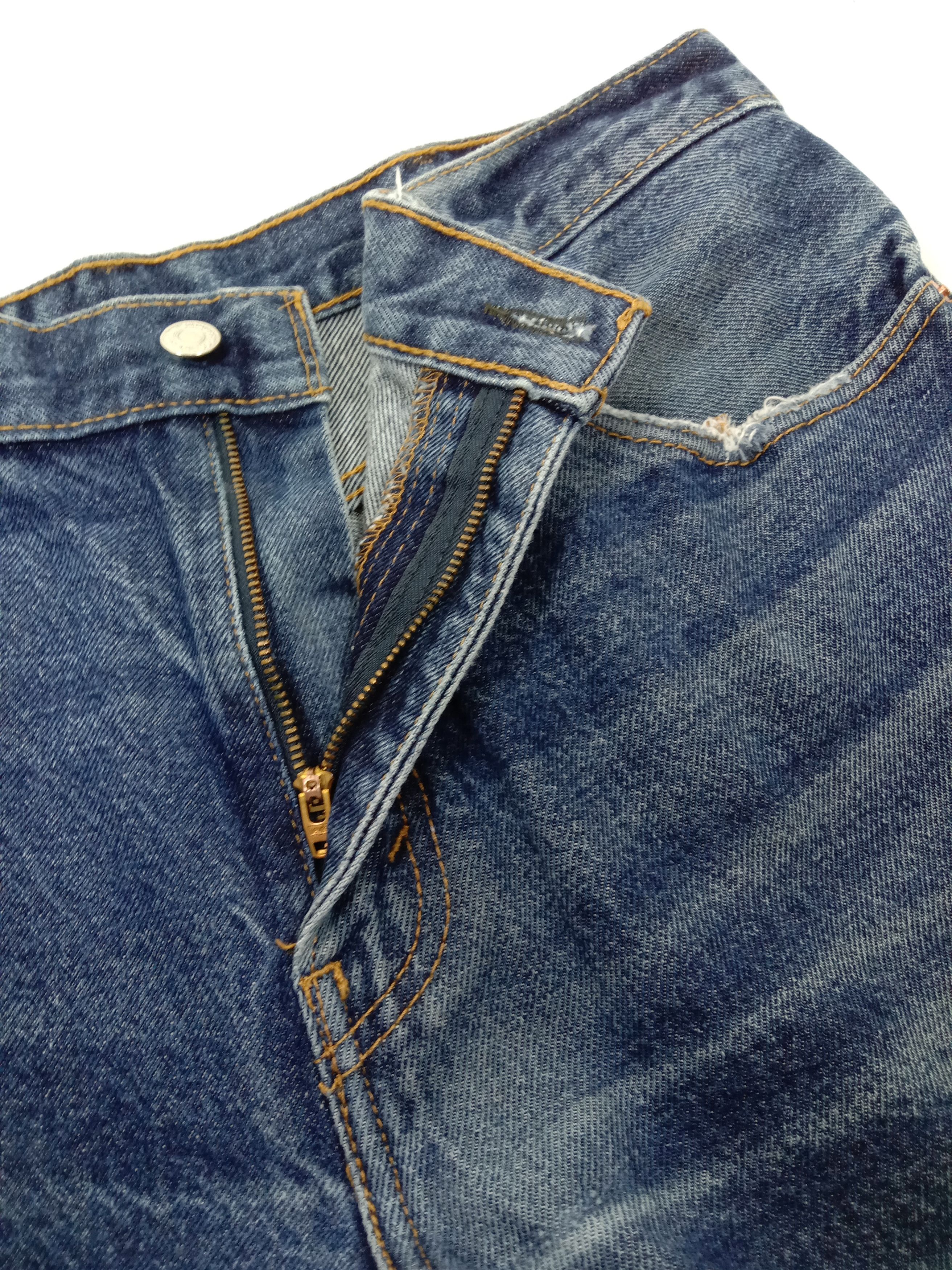 Levi's Vintage Levi's 517 Flare Jeans Stone Wash Denim Size US 33 - 9 Thumbnail