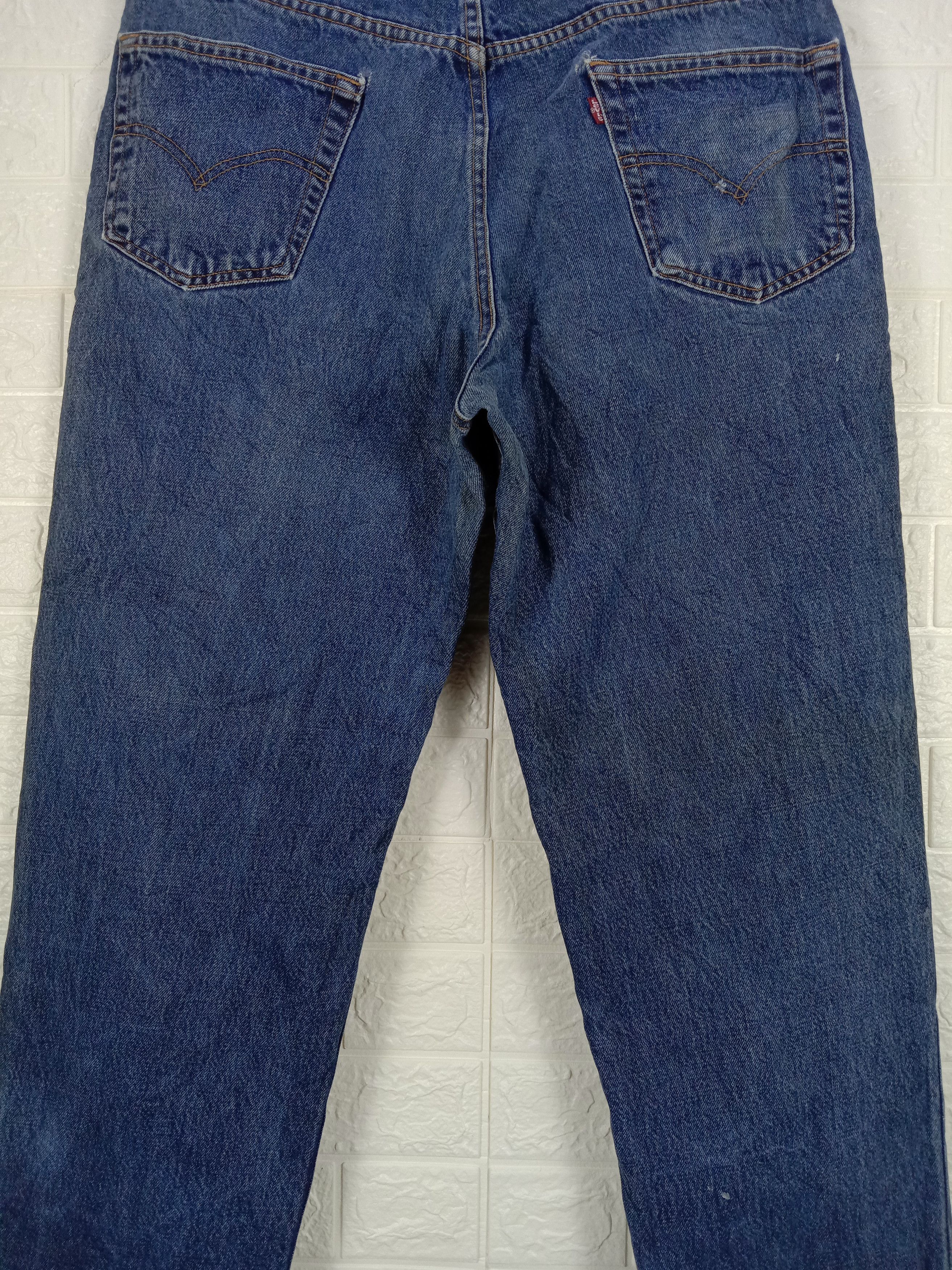Levi's Vintage 90s Levi's 550 Jeans Relaxed Fit Denim Size US 35 - 7 Thumbnail
