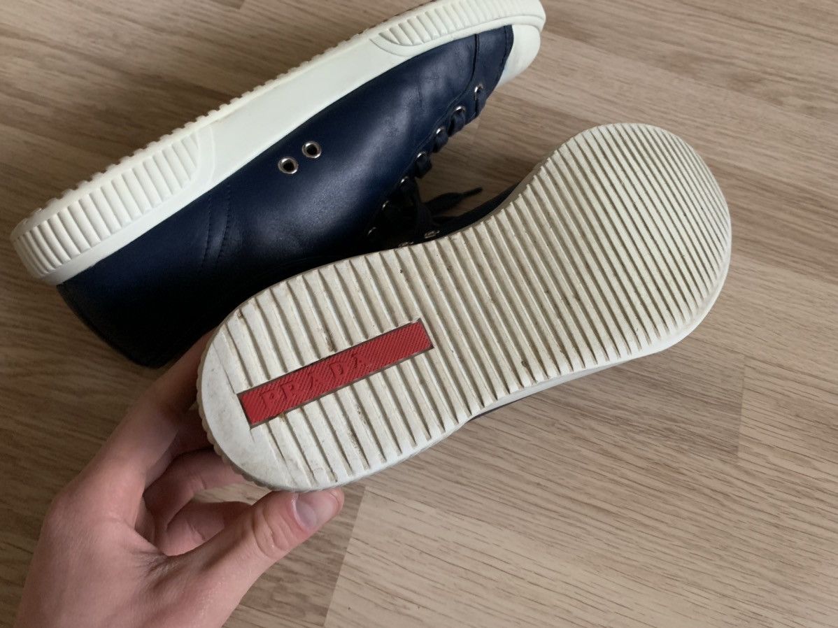 Prada Prada vintage leather low sneakers Size US 7 / EU 40 - 11 Thumbnail