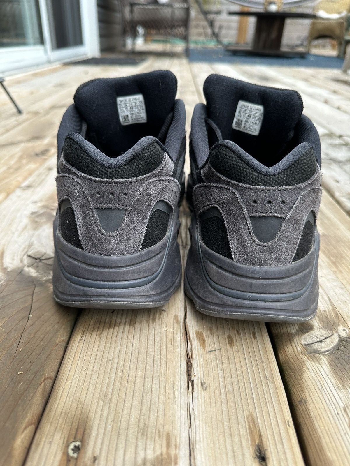 Adidas × Kanye West Yeezy 700 V2 Vanta Like New Black / Grey Sneakers / Shoes Size US 11.5 / EU 44-45 - 4 Thumbnail