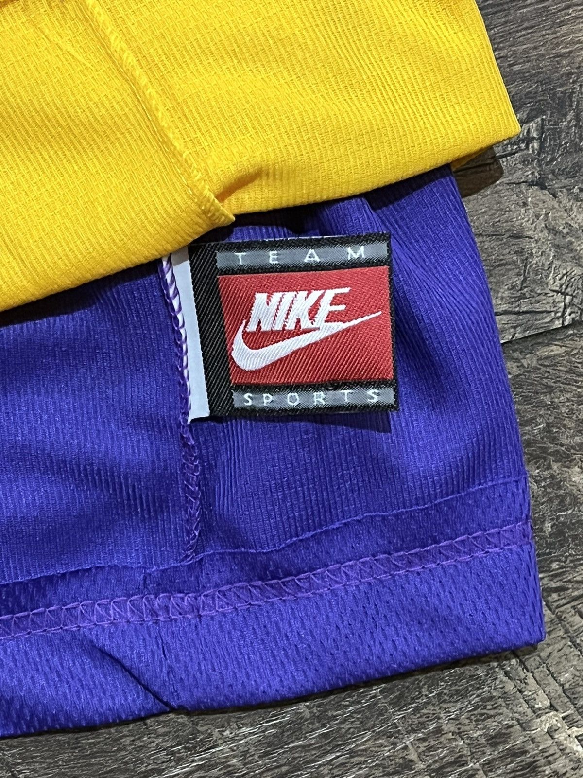 Vintage Retro 90’s - Reversible Nike Basketball Jersey - Size XXL Size US XXL / EU 58 / 5 - 3 Thumbnail