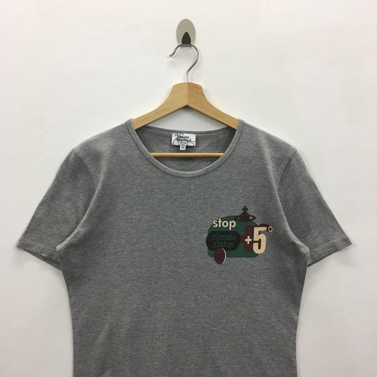 Vivienne Westwood Rare VIVIENNE WESTWOOD Stop Climate Change Now Tshirt Size US S / EU 44-46 / 1 - 5 Thumbnail
