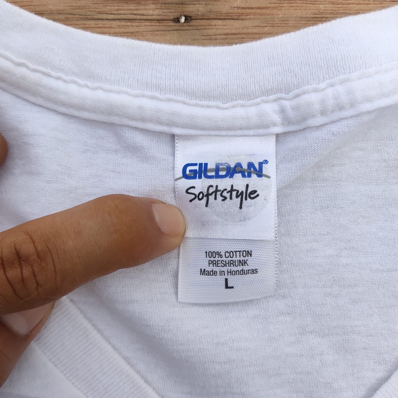 Gildan × Vintage vintage tee D - 12 Size US L / EU 52-54 / 3 - 5 Thumbnail