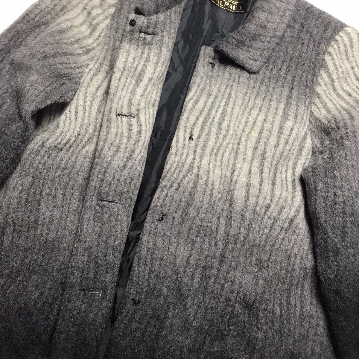 Vintage Alpaca Woolen Fabric Mixed Coat Size US M / EU 48-50 / 2 - 5 Thumbnail