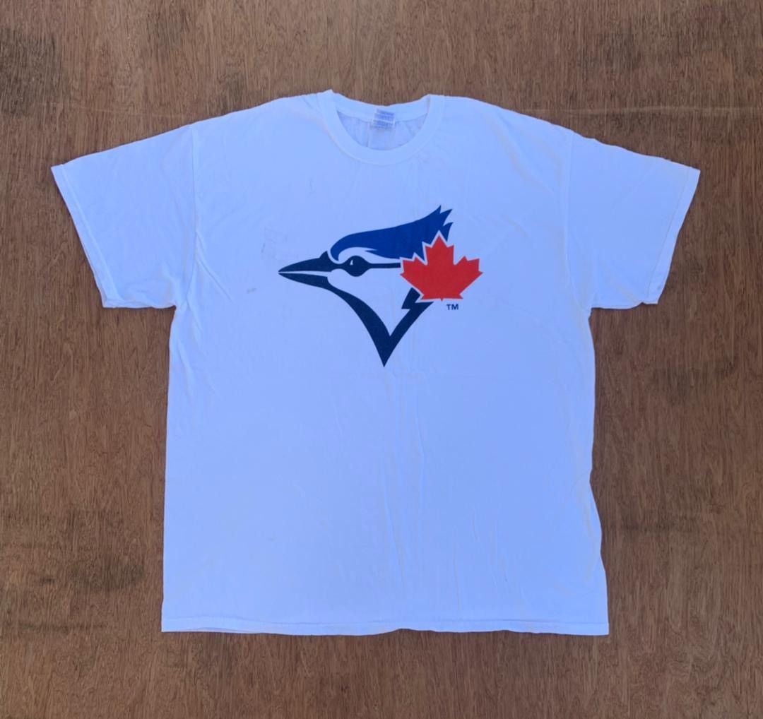 Image of Canada x Gildan Vintage Tee D - 7 Toronto in White, Men's (Size XL)