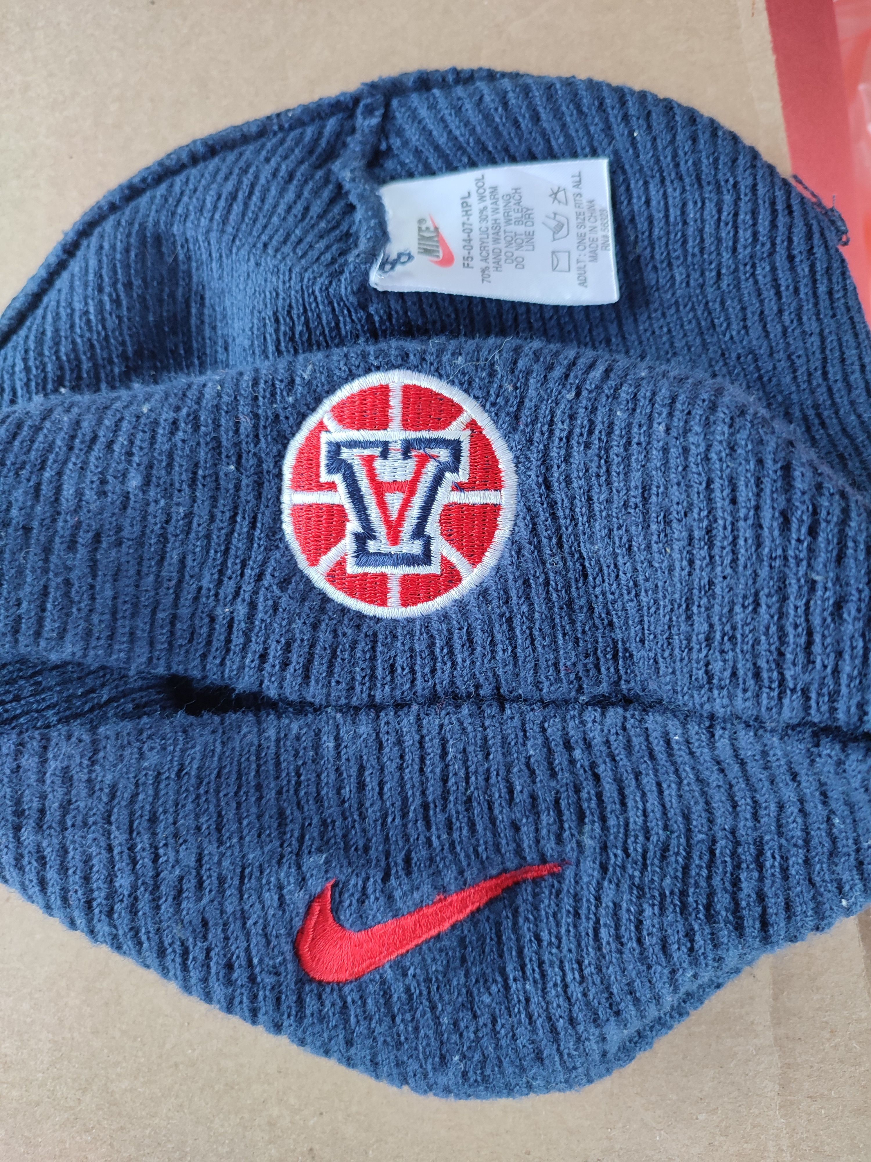 Nike × Vintage Vintage Nike Beanie Hat Size ONE SIZE - 1 Thumbnail
