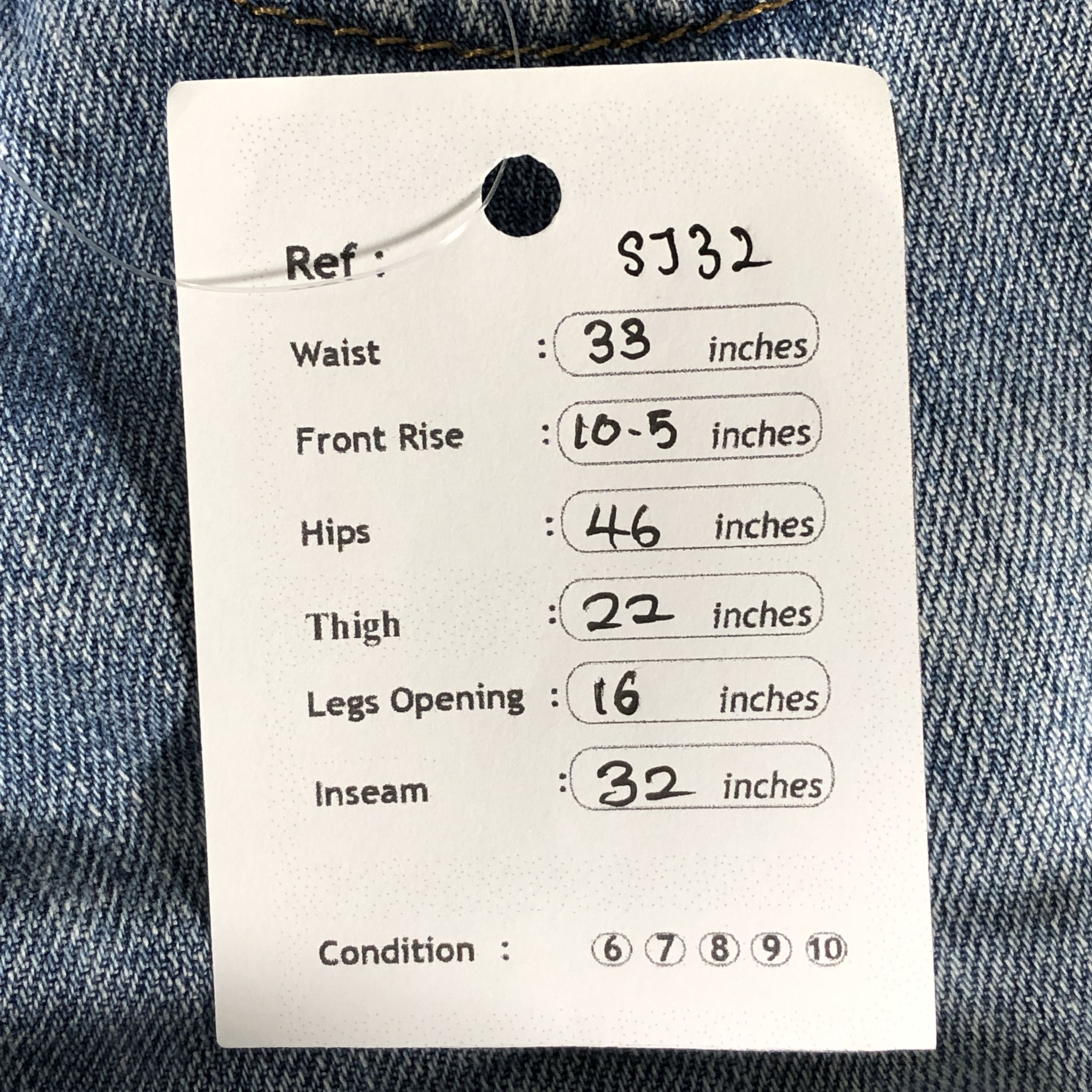 Levi's Vintage Levis 514 Jeans Faded Blue Size US 33 - 12 Thumbnail