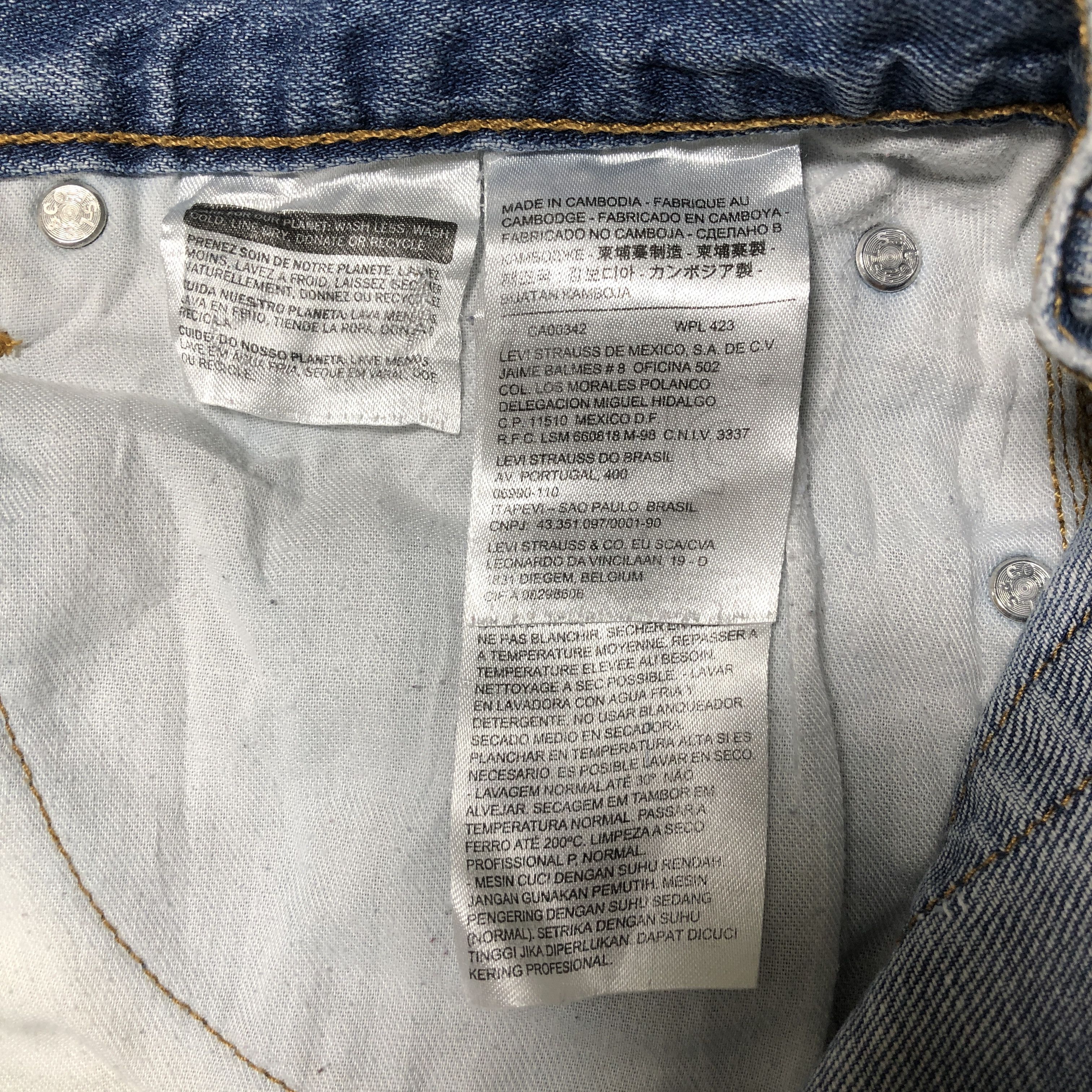 Levi's Vintage Levis 514 Jeans Faded Blue Size US 33 - 10 Thumbnail