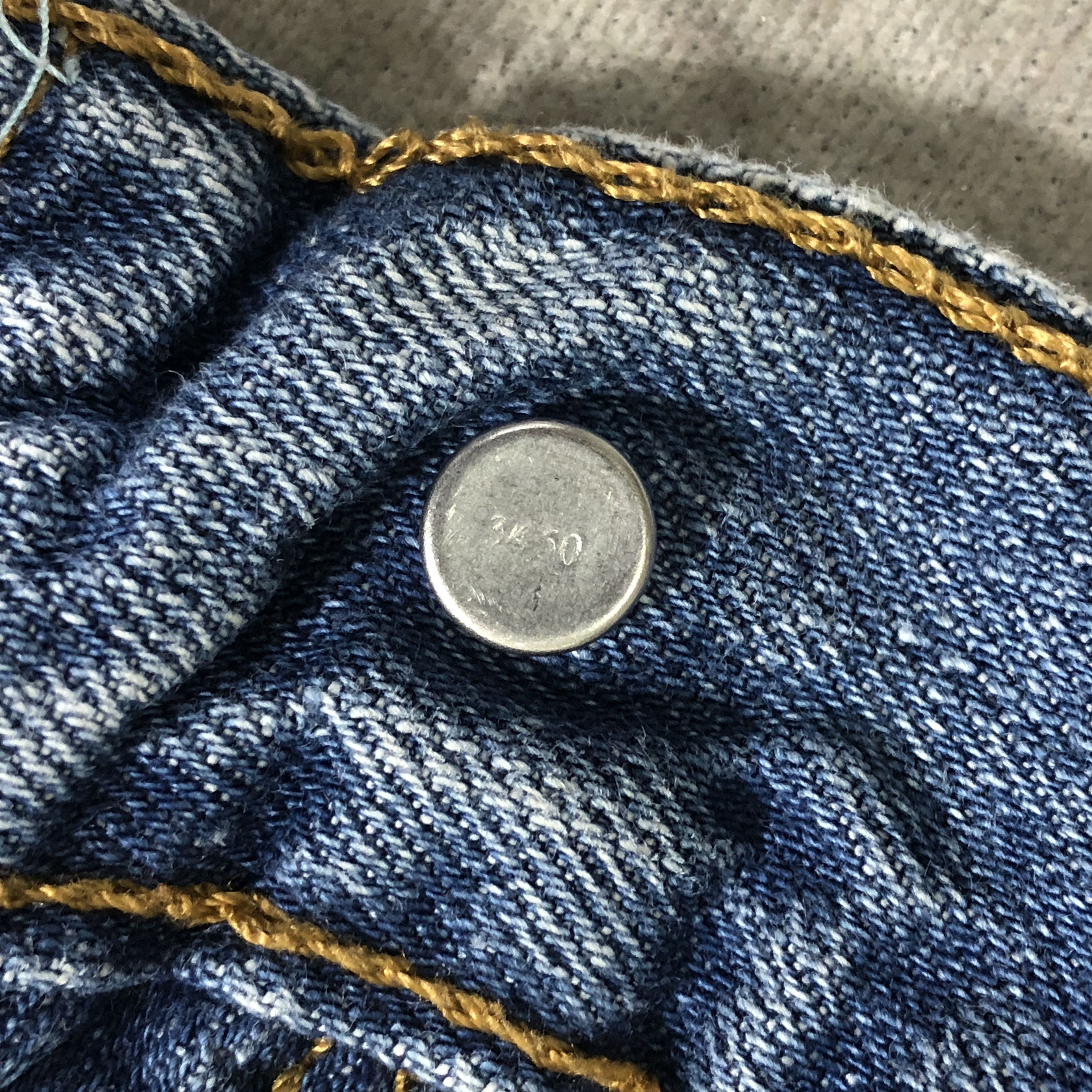 Levi's Vintage Levis 514 Jeans Faded Blue Size US 33 - 8 Thumbnail