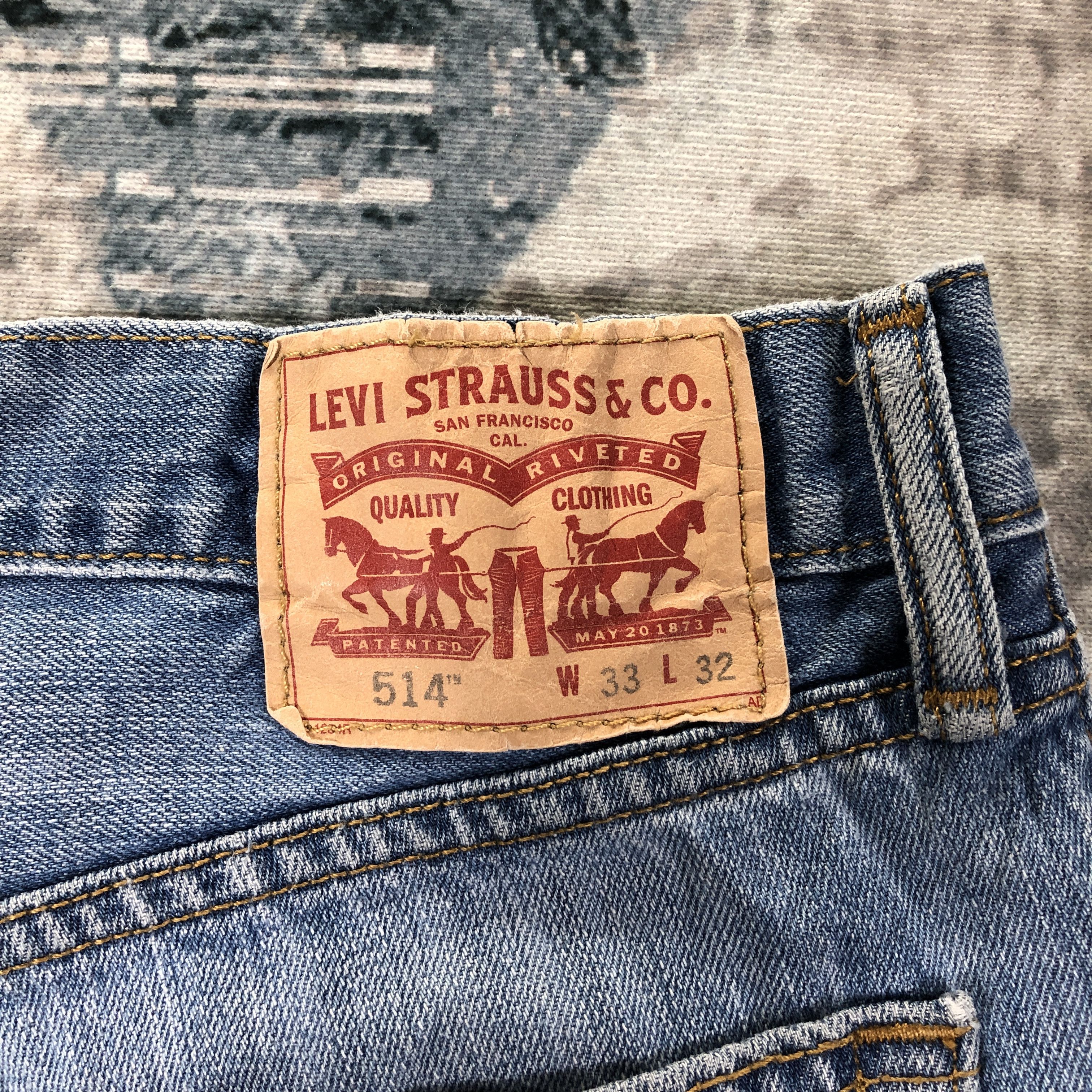 Levi's Vintage Levis 514 Jeans Faded Blue Size US 33 - 9 Thumbnail