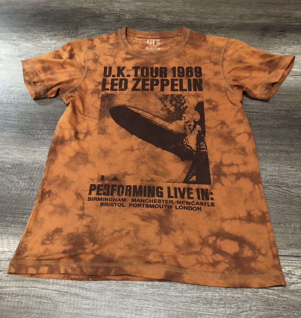 Band Tees × Led Zeppelin × Uniqlo Led Zeppelin x Uniqlo Tye Dye Tee Shirt Size US S / EU 44-46 / 1 - 3 Thumbnail
