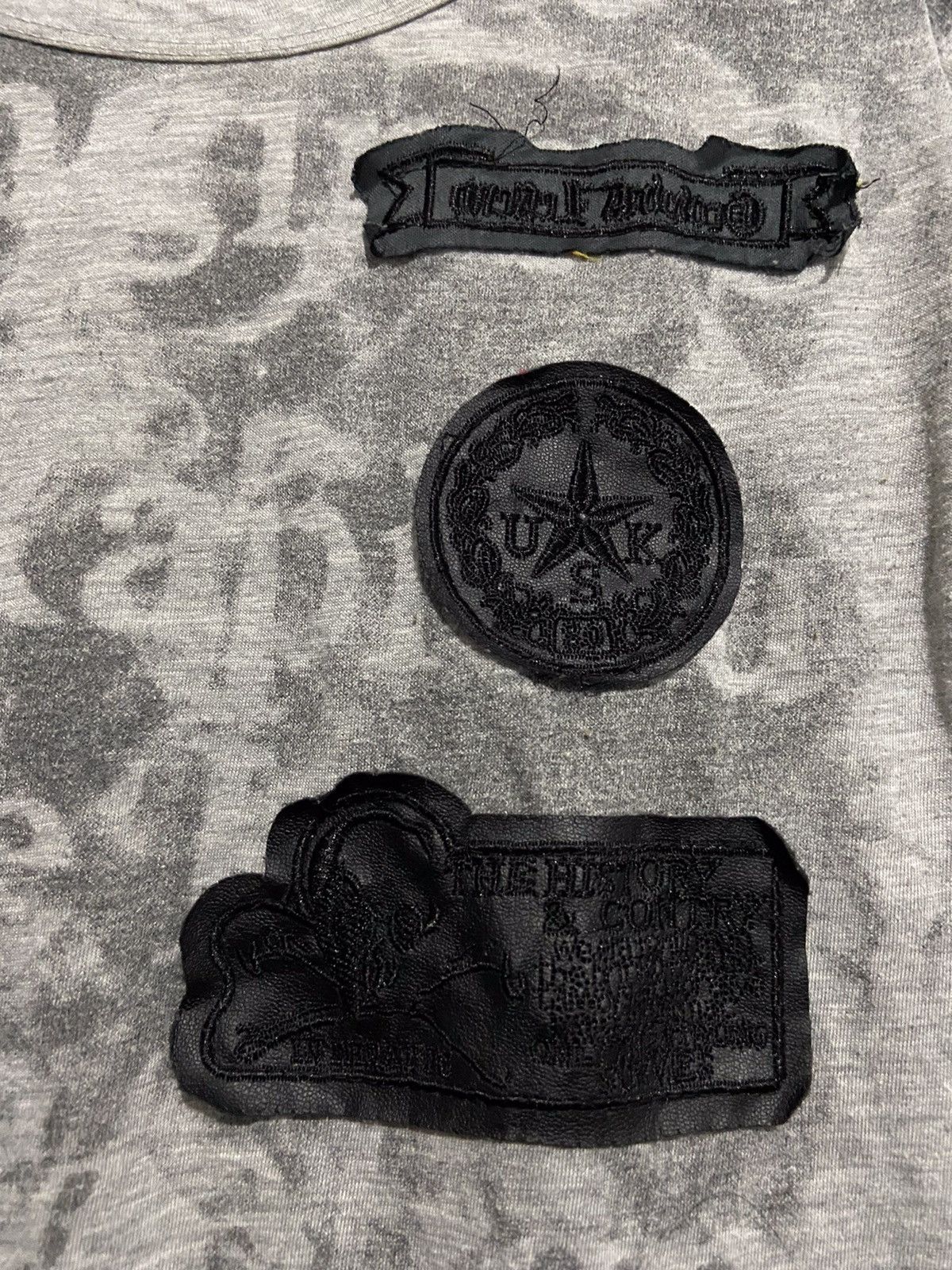 Le Grande Bleu (L.G.B.) Velvet 70’ Tattoos patch work Long sleeve tees Size US M / EU 48-50 / 2 - 5 Thumbnail