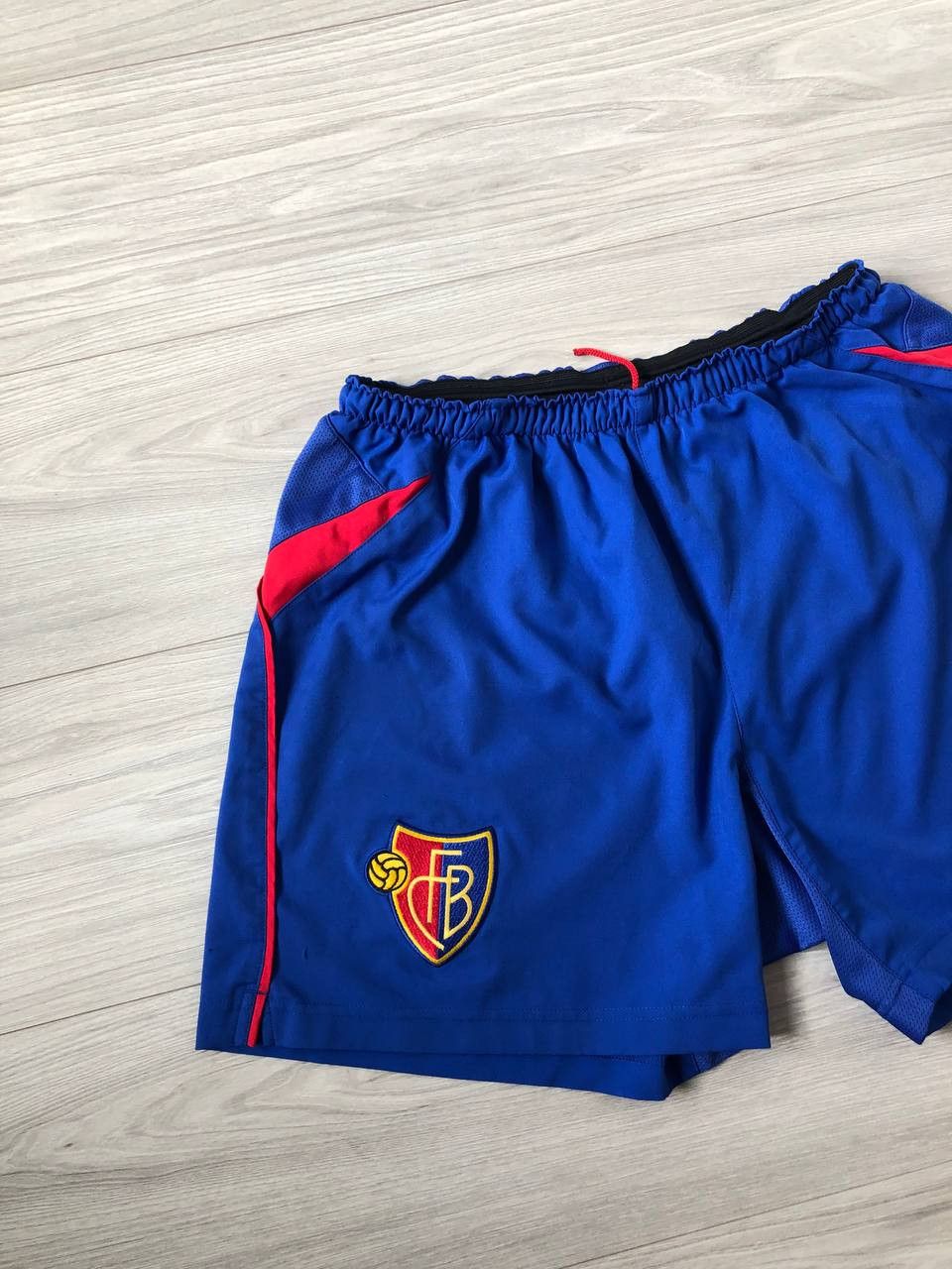 Vintage FC Basel Home Switzerland Football Soccer Shorts Nike Size US 32 / EU 48 - 2 Thumbnail