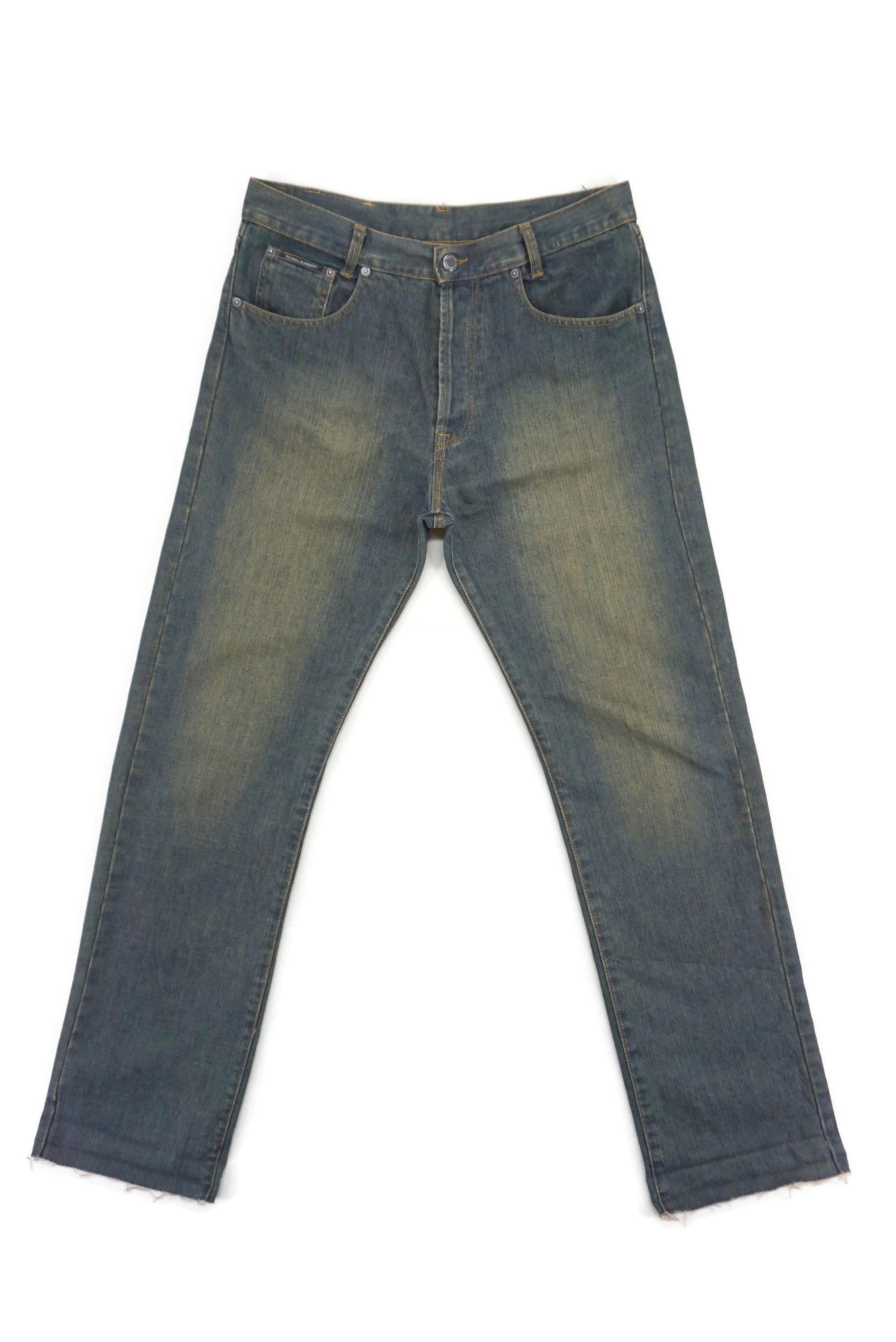 image of Thomas Burberry Dirty Blue Jeans Size 40, Men's