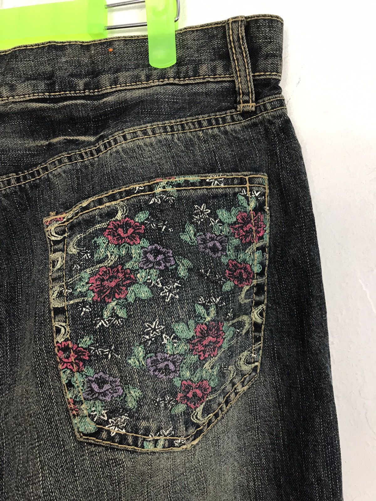 Japanese Brand Dragon Rose Art Embroidery Motif Jeans Pant Sukajan K1031j Size US 33 - 7 Thumbnail