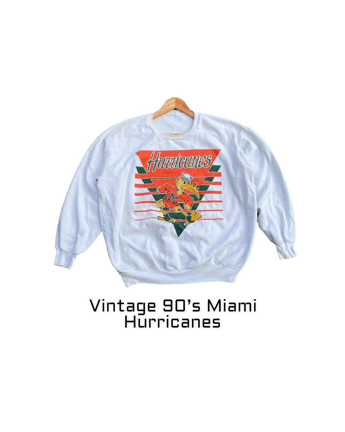 image of StealsVintage Miami Hurricanes Sweatshirt in White, Men's (Size XL)