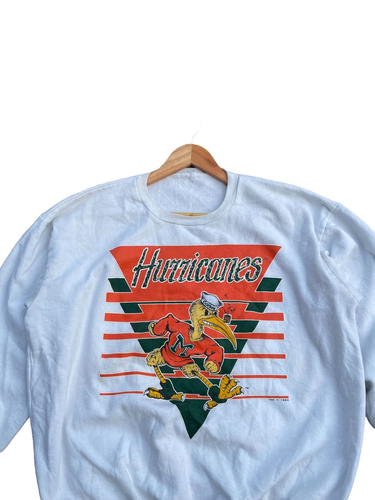 Vintage Vintage Miami Hurricanes Sweatshirt Size US XL / EU 56 / 4 - 5 Thumbnail
