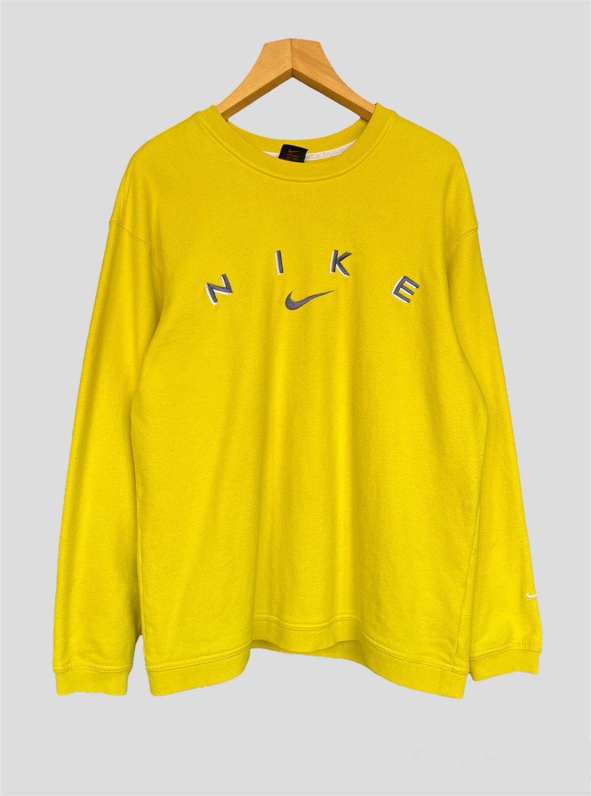 Vintage Vintage Nike Sweatshirt 90s Size US M / EU 48-50 / 2 - 1 Thumbnail