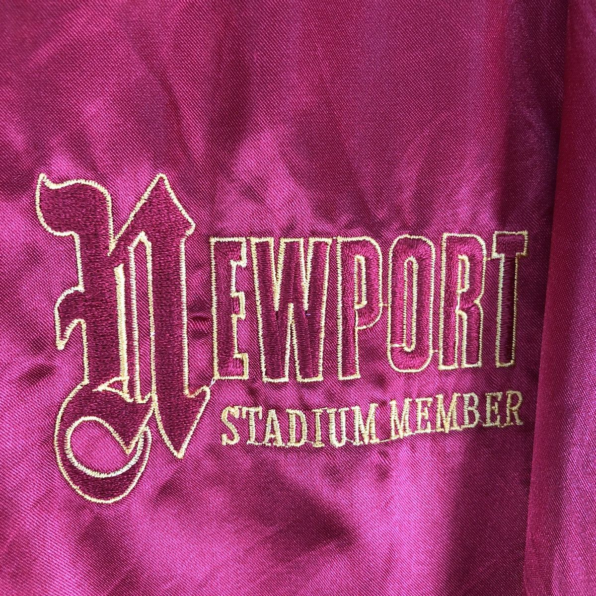 Vintage Vintage Newport Stadium Member Varsity Hoodie Jacket Size US XL / EU 56 / 4 - 7 Thumbnail