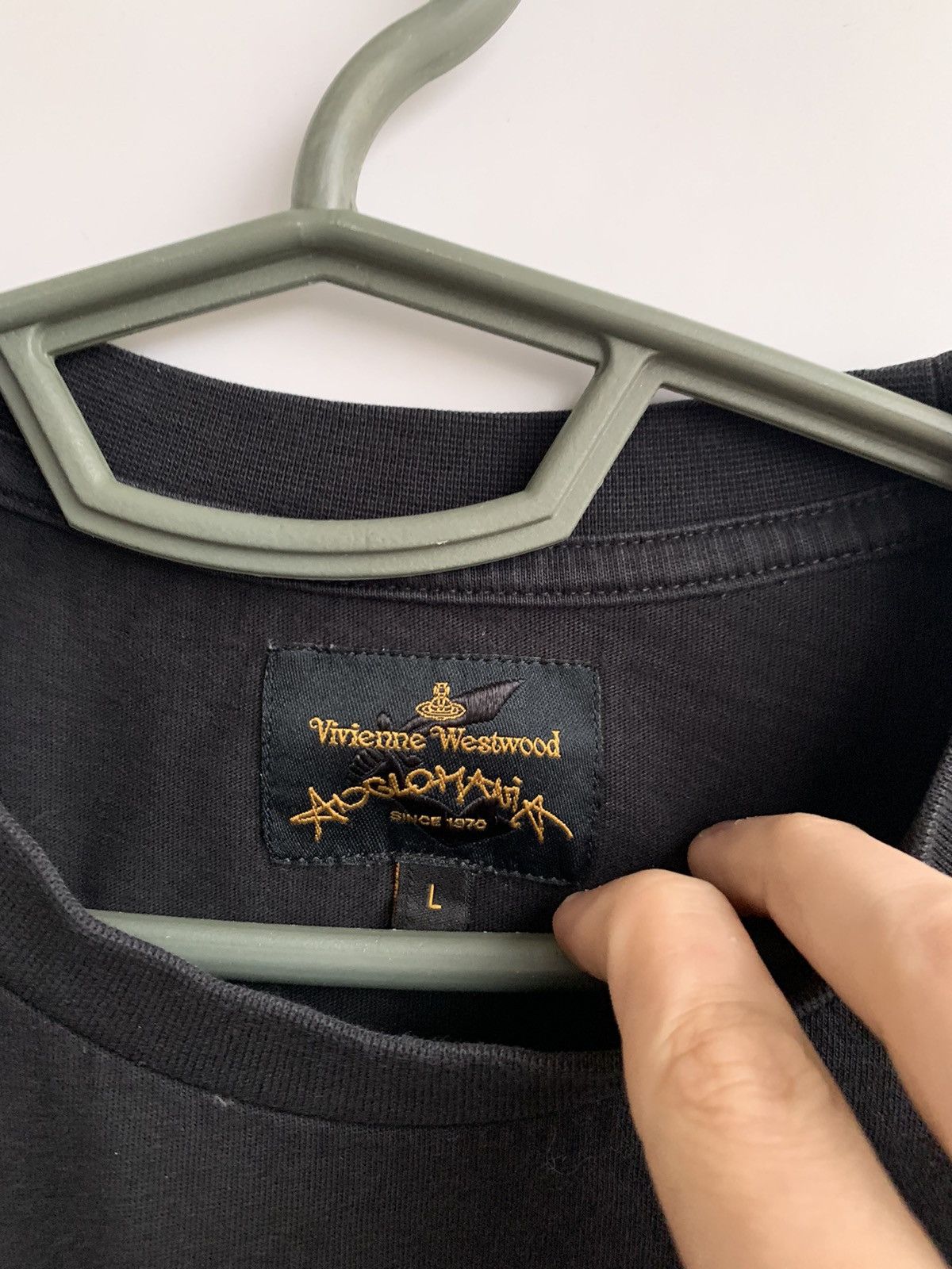 Vivienne Westwood Vivienne Westwood Chaos tee with big logo Size US L / EU 52-54 / 3 - 5 Thumbnail