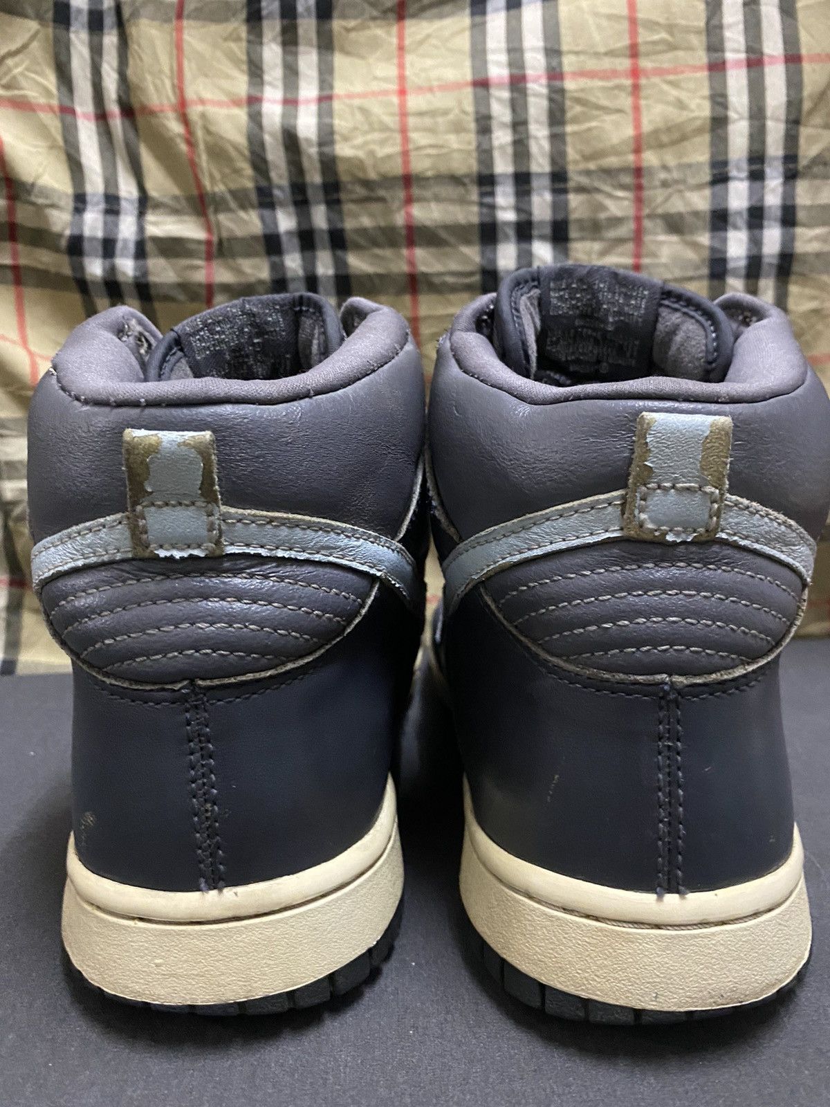 Nike Nike Dunk High Light Graphite Cloud Anthracite Rare 2003 Size US 9.5 / EU 42-43 - 11 Thumbnail
