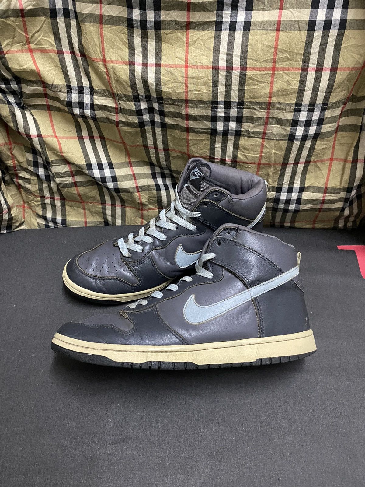Nike Nike Dunk High Light Graphite Cloud Anthracite Rare 2003 Size US 9.5 / EU 42-43 - 1 Thumbnail