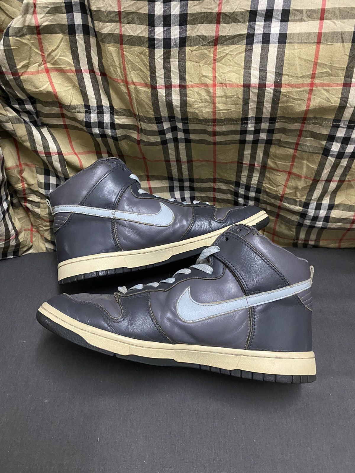Nike Nike Dunk High Light Graphite Cloud Anthracite Rare 2003 Size US 9.5 / EU 42-43 - 7 Thumbnail