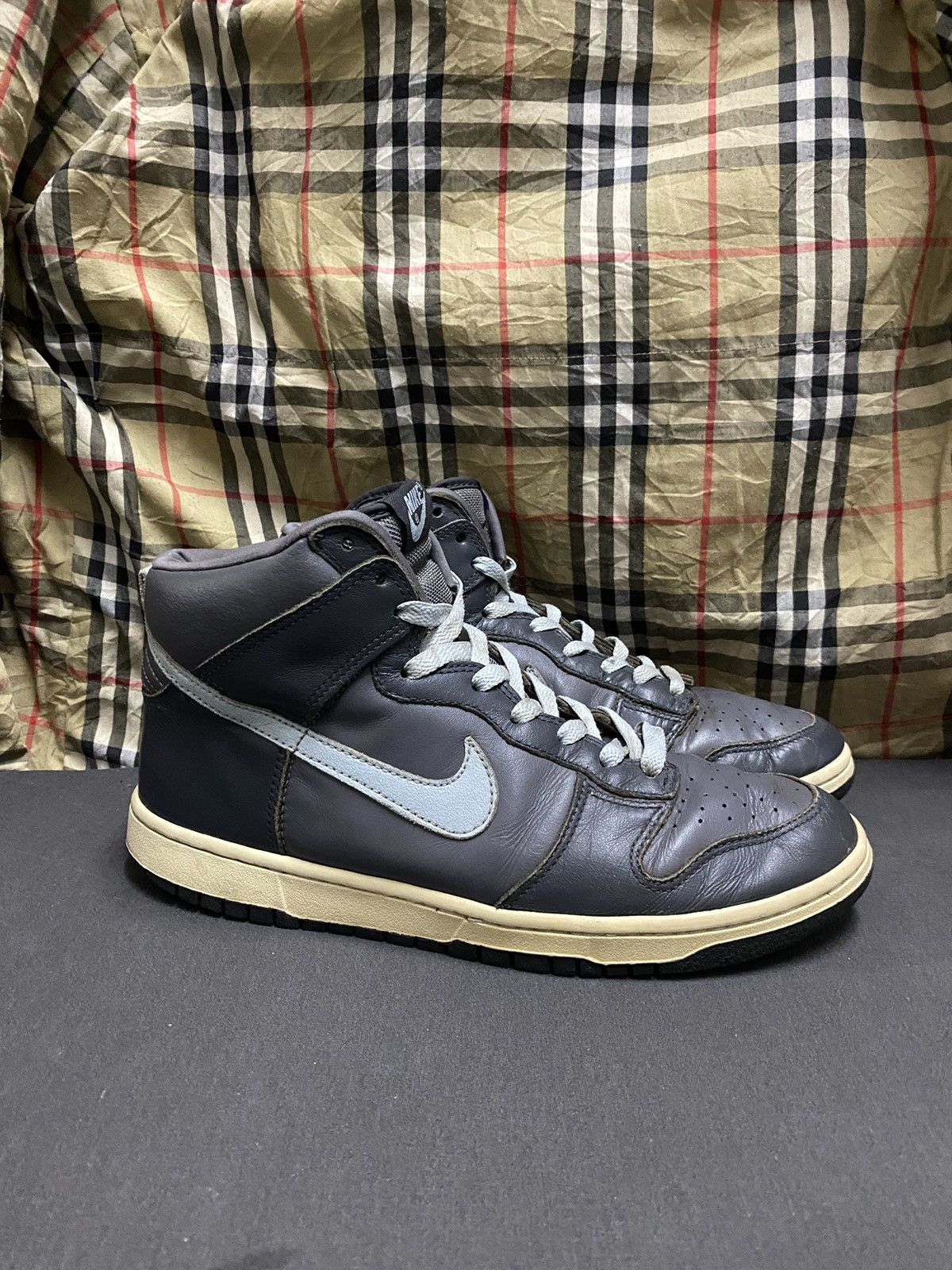 Nike Nike Dunk High Light Graphite Cloud Anthracite Rare 2003 Size US 9.5 / EU 42-43 - 4 Thumbnail