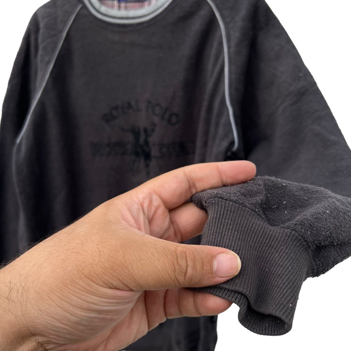 Japanese Brand VINTAGE ROYAL POLO SPORTS CLUB SWEATSHIRT BIG LOGO Size US L / EU 52-54 / 3 - 4 Thumbnail