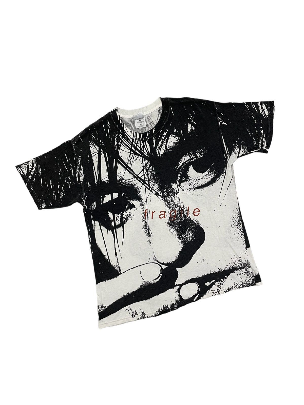 Band Tees Vintage 90s Fullprint Fragile Unknown Movie or Band T-shirt Size US L / EU 52-54 / 3 - 7 Thumbnail
