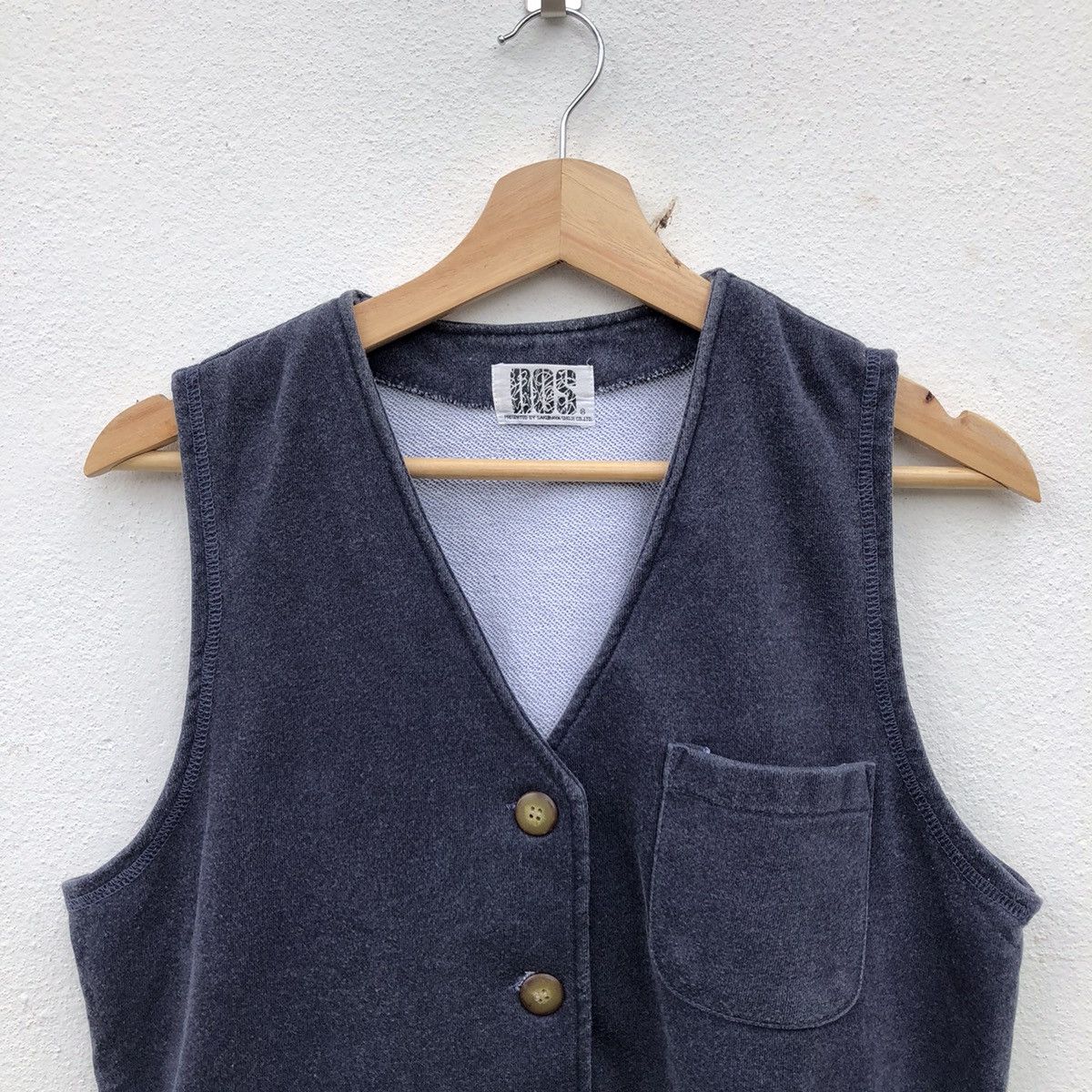 Japanese Brand TANK TOP SLEEVELESS WITH BUCKLE SAKURAYA SHOJI Size US M / EU 48-50 / 2 - 3 Thumbnail