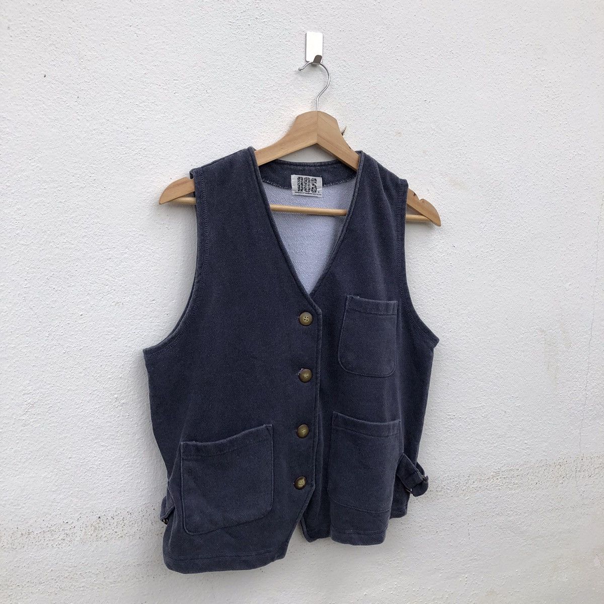 Japanese Brand TANK TOP SLEEVELESS WITH BUCKLE SAKURAYA SHOJI Size US M / EU 48-50 / 2 - 2 Thumbnail