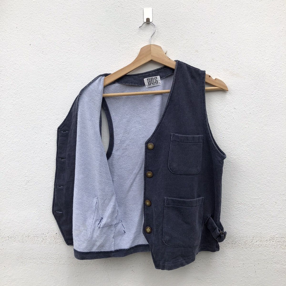 Japanese Brand TANK TOP SLEEVELESS WITH BUCKLE SAKURAYA SHOJI Size US M / EU 48-50 / 2 - 9 Thumbnail