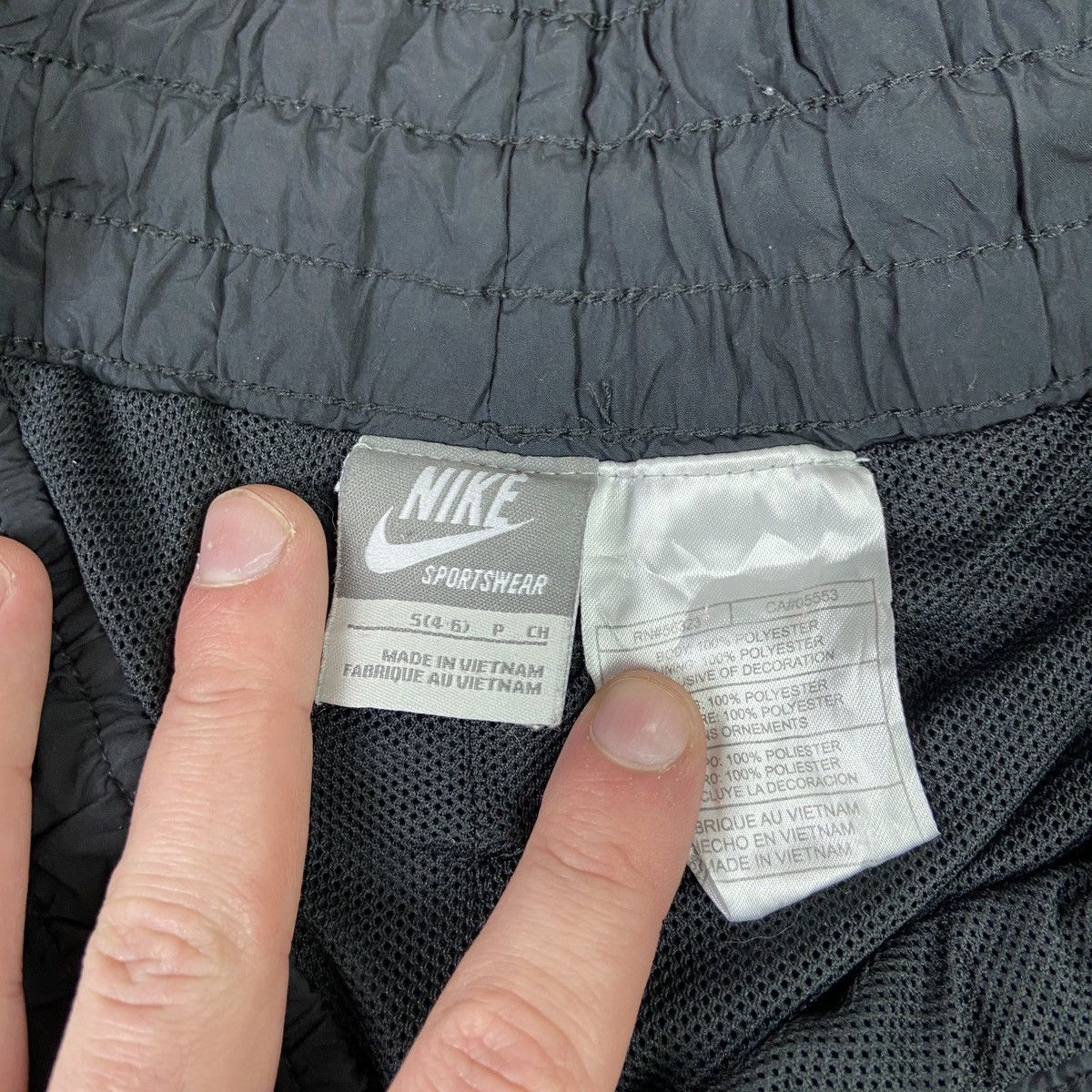 Nike VINTAGE Y2K NIKE MINI LOGO NYLON WOMENS TRACK PANTS Size 30" / US 8 / IT 44 - 5 Thumbnail