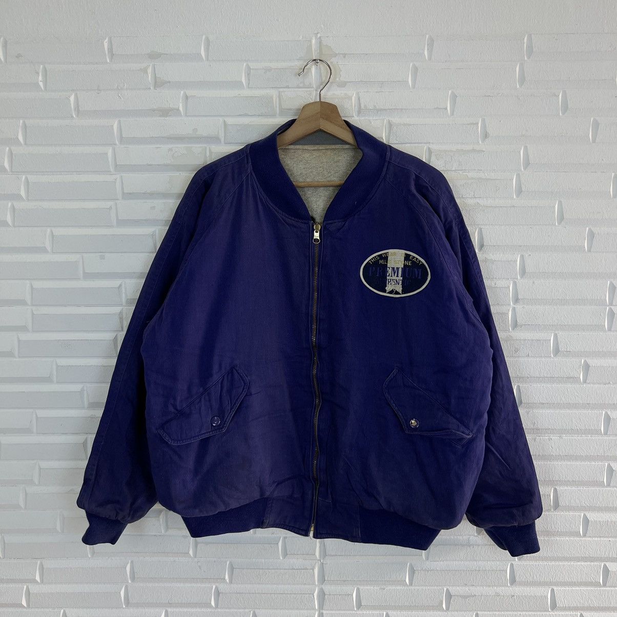 Japanese Brand VINTAGE MILE STONE BOMBER JACKET REVERSIBLE BIG LOGO Size US L / EU 52-54 / 3 - 3 Thumbnail